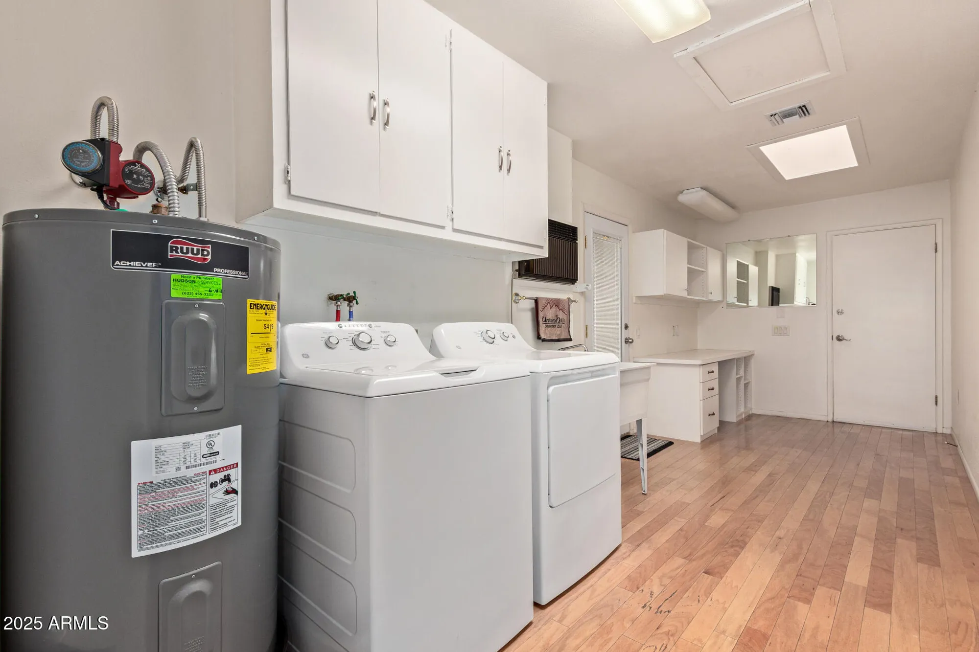 Property Slideshow image 20 of 23 | 18211 n conestoga dr, Sun City, AZ, 85373