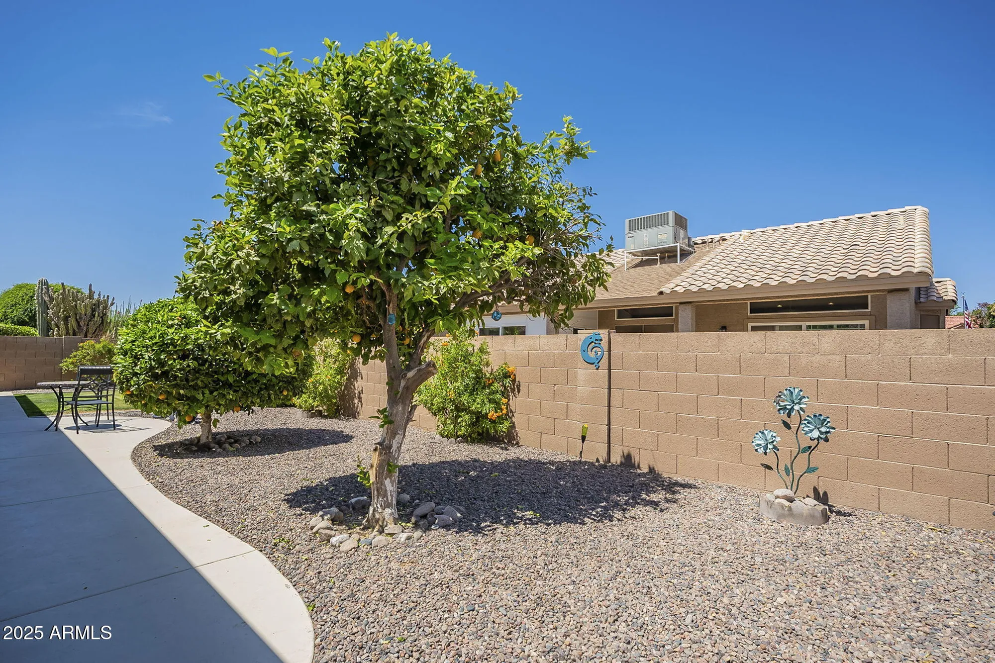 Property Slideshow image 36 of 40 | 1562 e gleneagle dr, Chandler, AZ, 85249