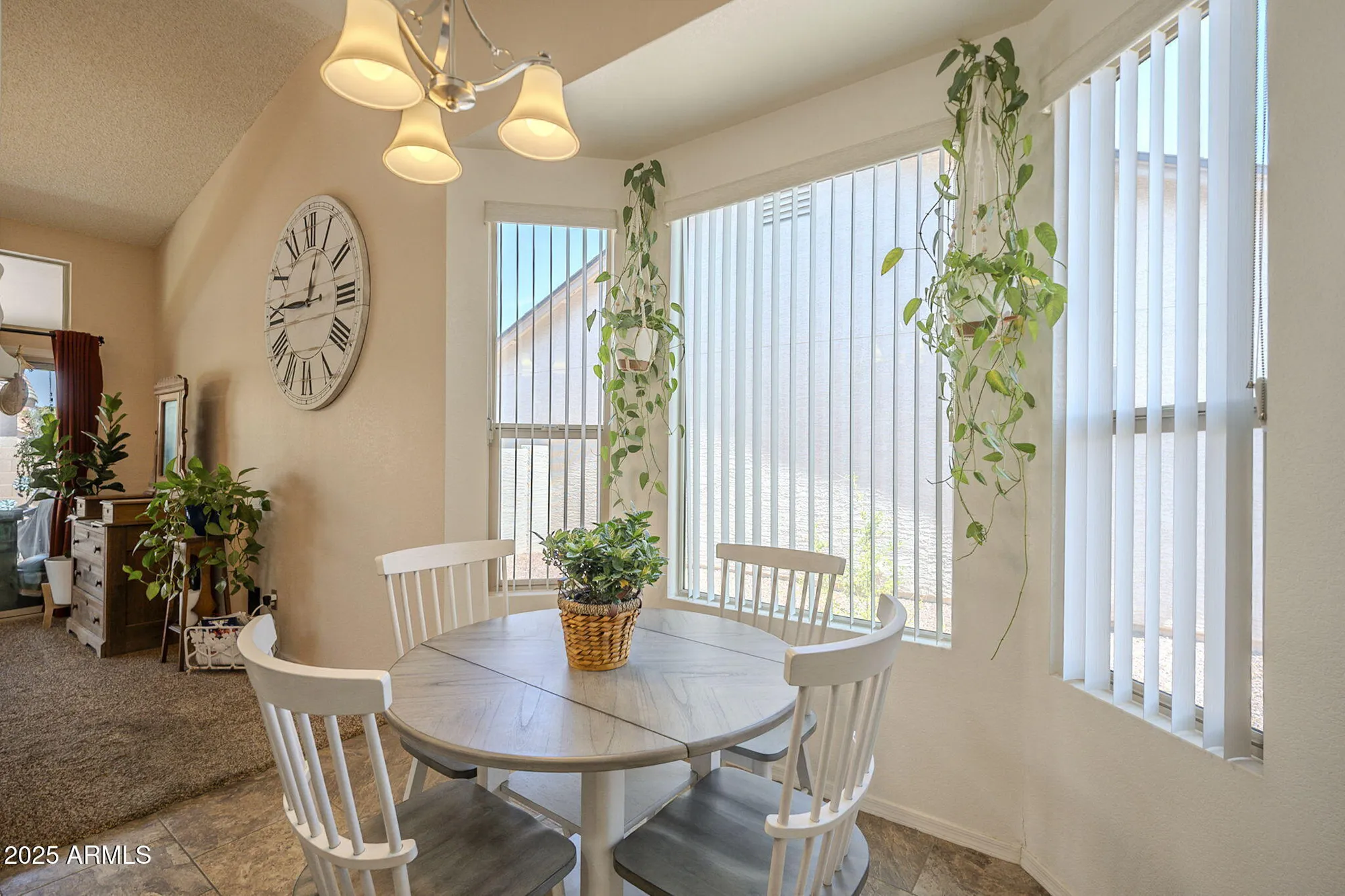 Property Slideshow image 17 of 40 | 1562 e gleneagle dr, Chandler, AZ, 85249