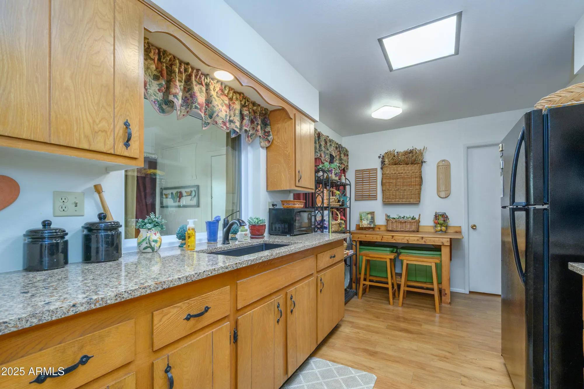 Property Slideshow image 4 of 22 | 11014 w santa fe dr, Sun City, AZ, 85351