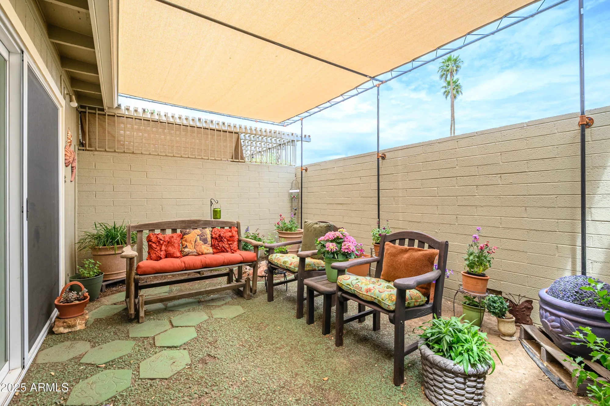 Property Slideshow image 15 of 22 | 11014 w santa fe dr, Sun City, AZ, 85351
