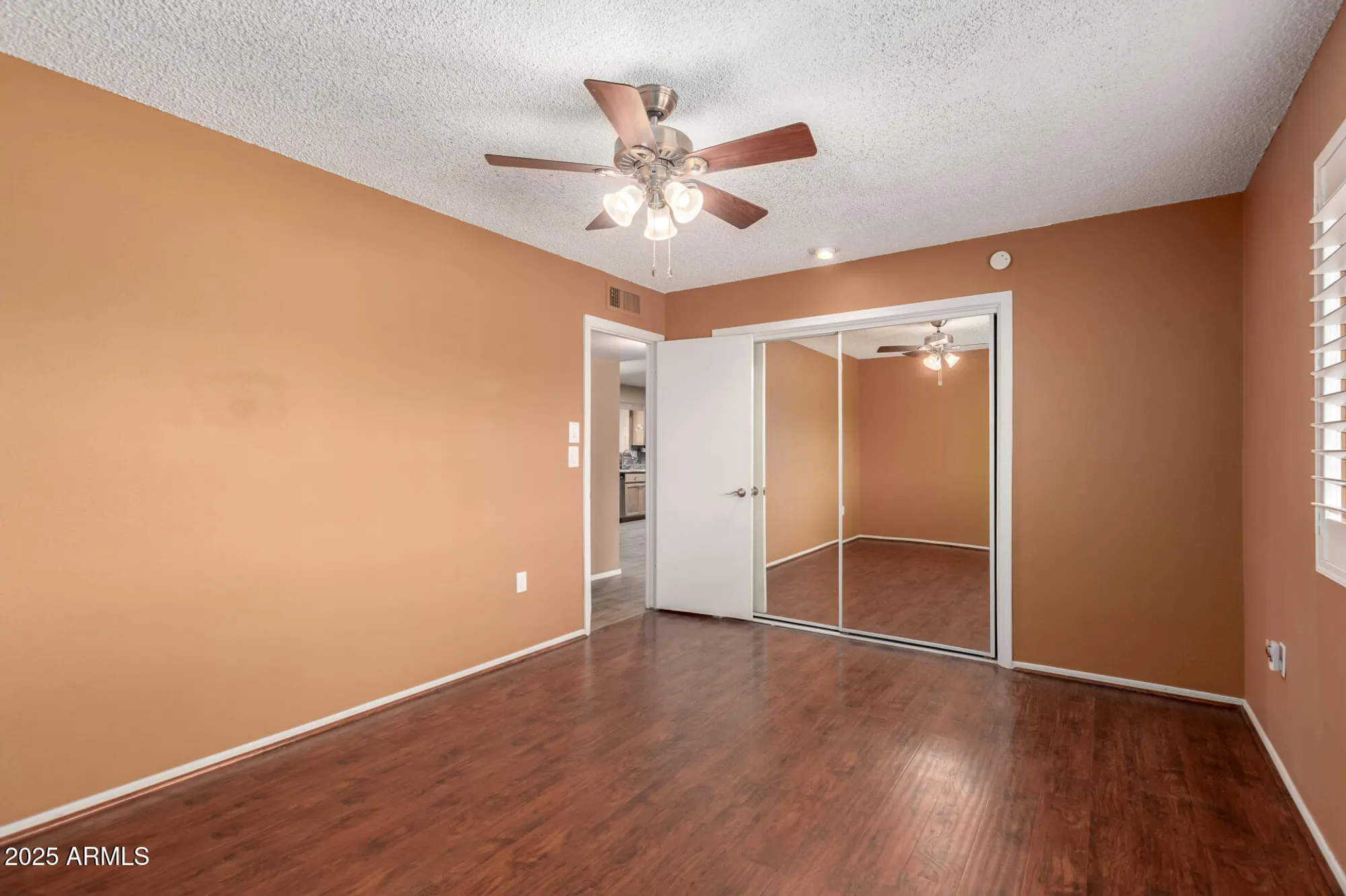 Property Slideshow image 19 of 28 | 9430 w arrowhead dr, Sun City, AZ, 85351