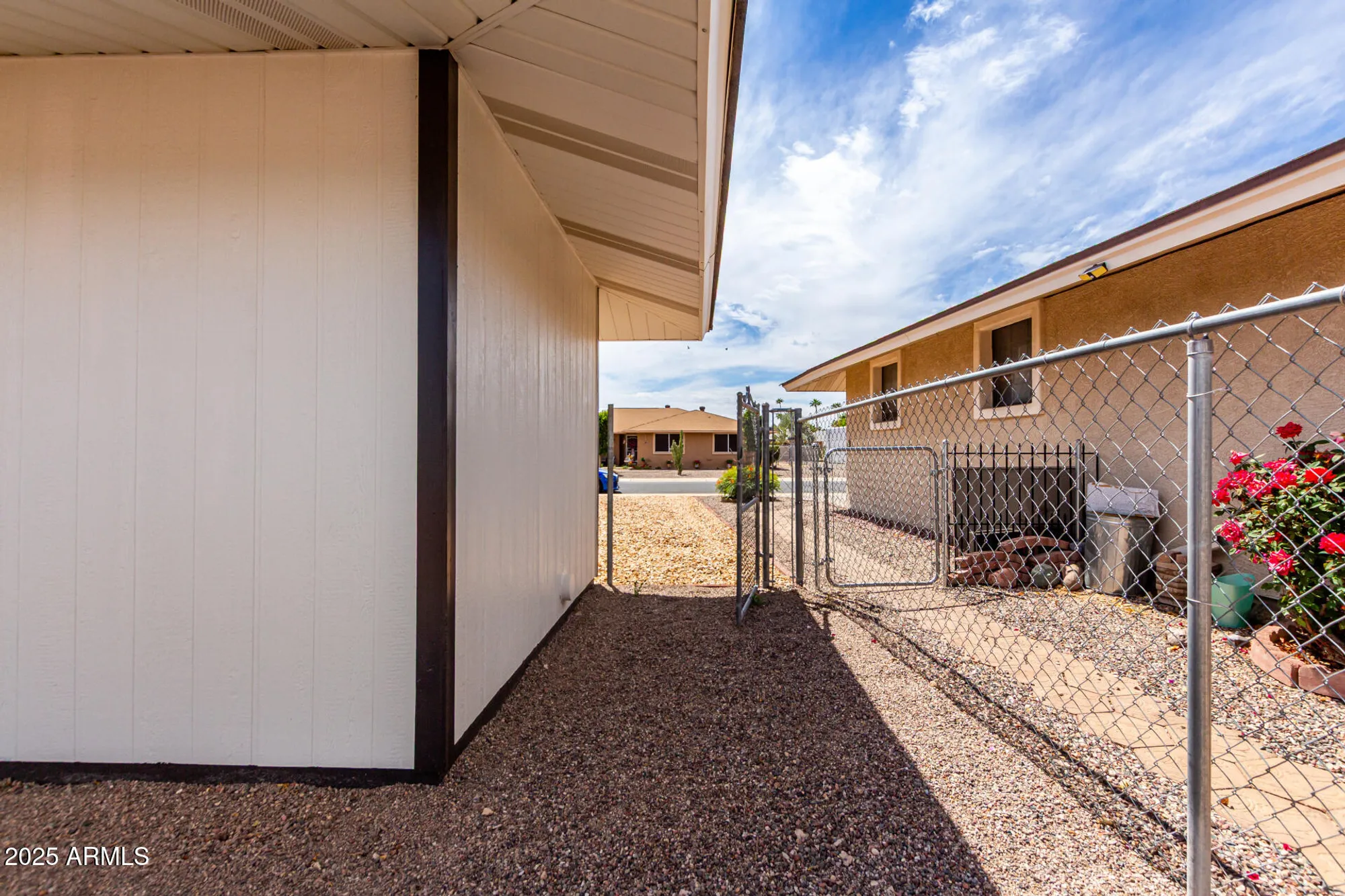 Property Slideshow image 23 of 28 | 9430 w arrowhead dr, Sun City, AZ, 85351