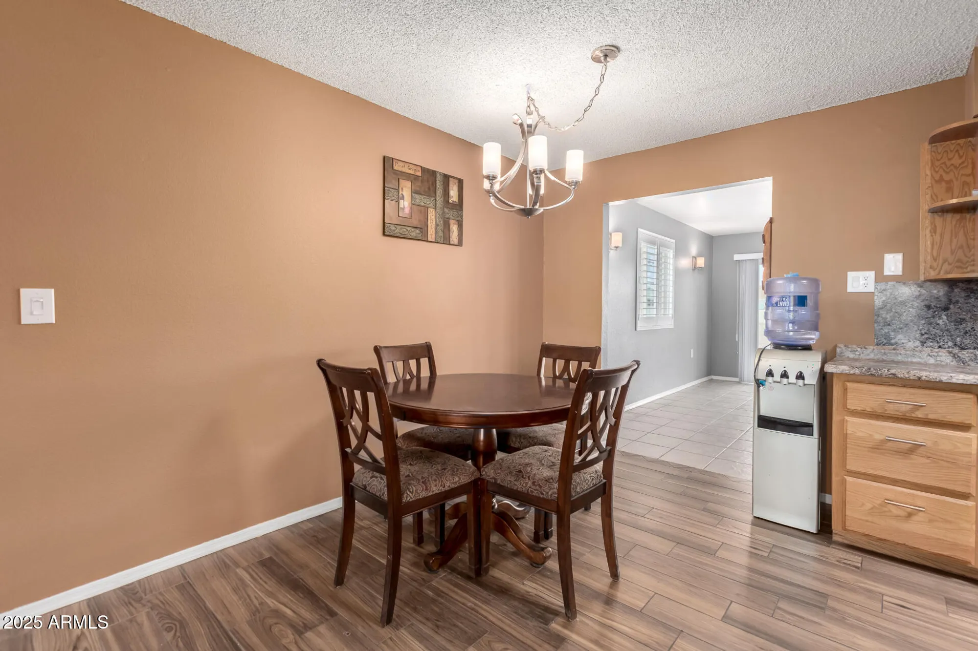 Property Slideshow image 5 of 28 | 9430 w arrowhead dr, Sun City, AZ, 85351