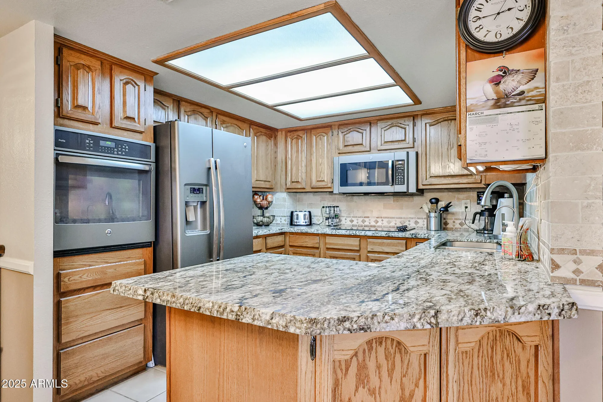 Property Slideshow image 2 of 29 | 17404 n 99th ave unit 318, Sun City, AZ, 85373