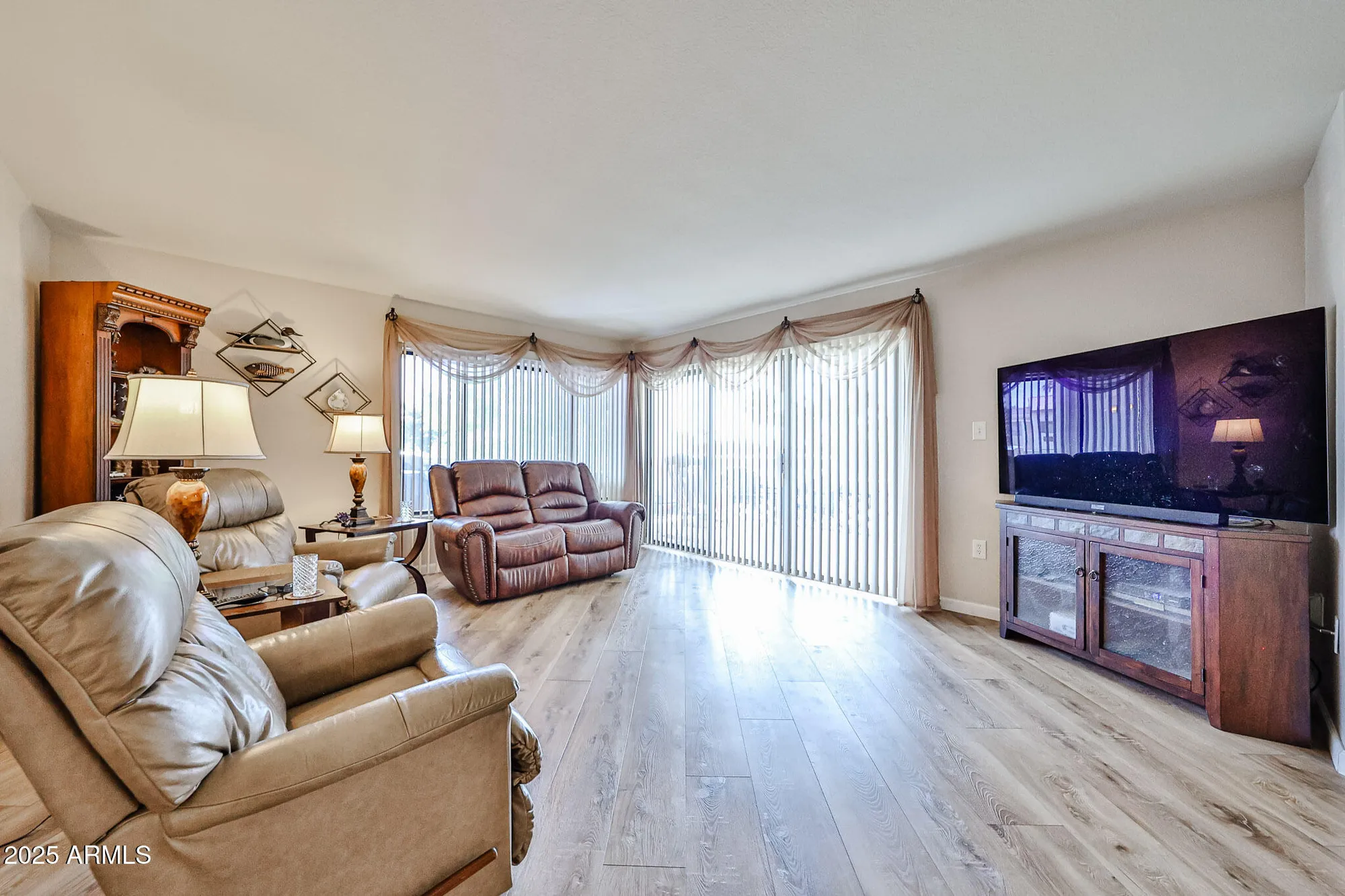 Property Slideshow image 12 of 29 | 17404 n 99th ave unit 318, Sun City, AZ, 85373