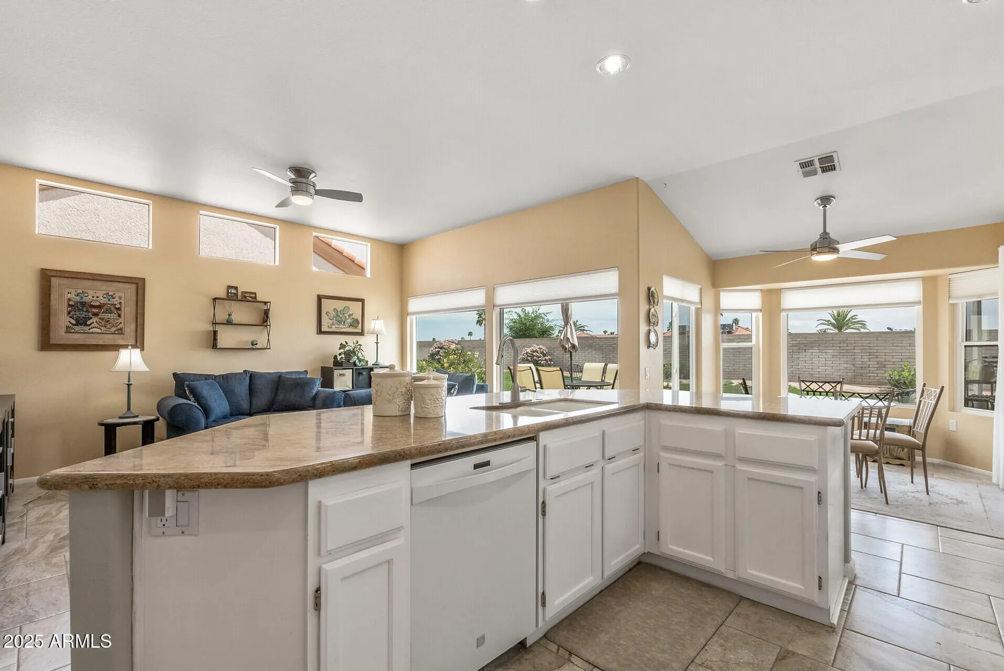 Property Slideshow image 19 of 59 | 14123 w circle ridge dr, Sun City West, AZ, 85375