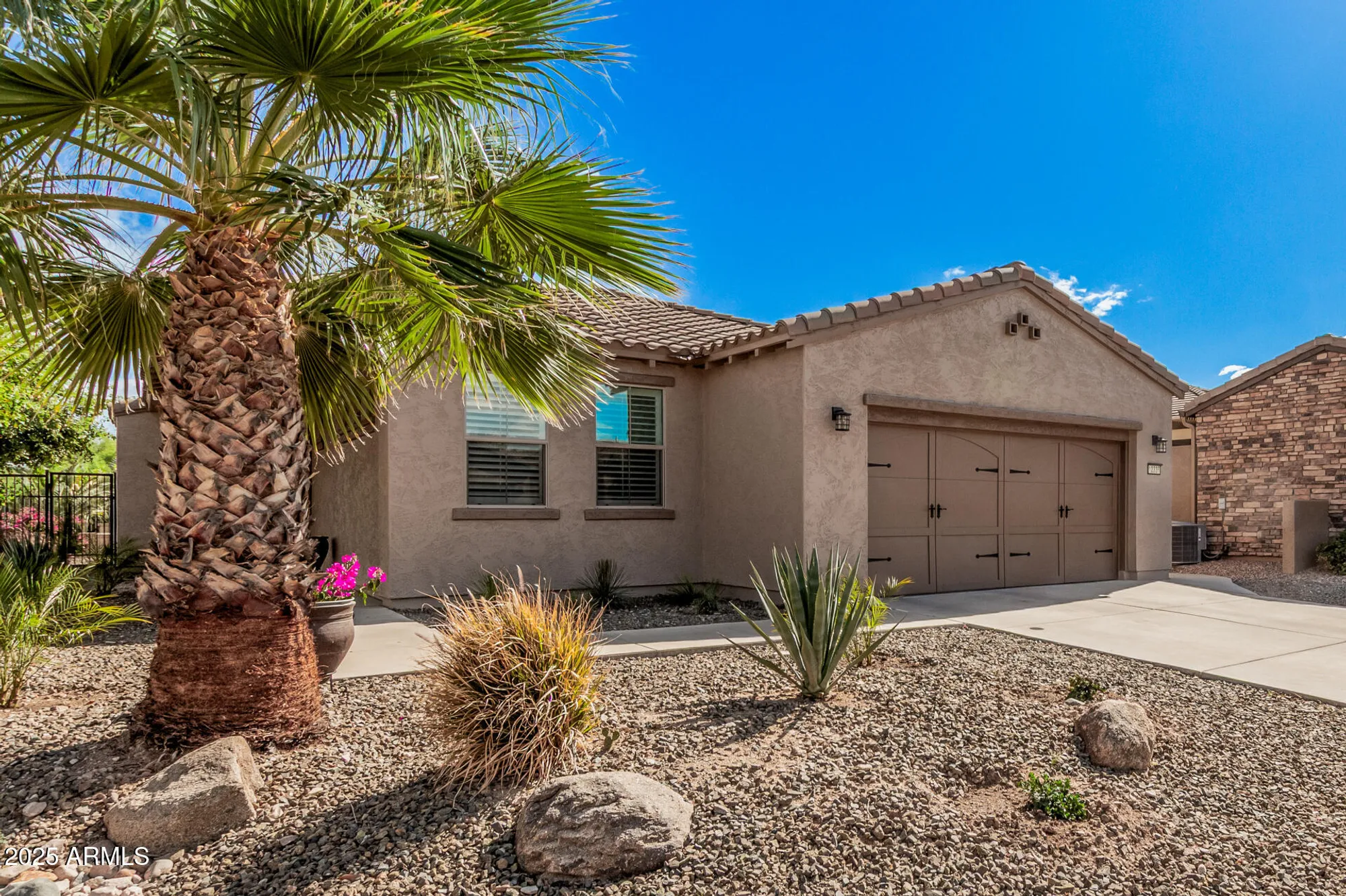 Property Slideshow image 2 of 69 | 12335 w rosewood ln, Peoria, AZ, 85383