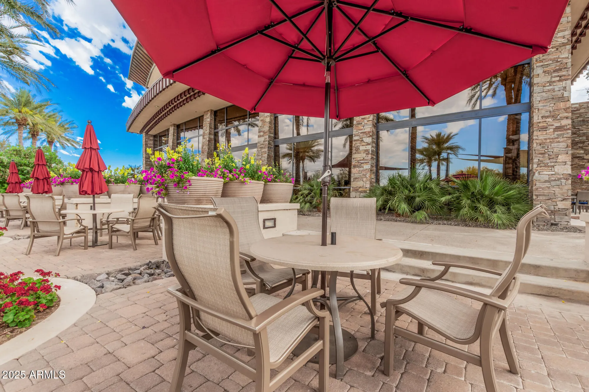 Property Slideshow image 23 of 69 | 12335 w rosewood ln, Peoria, AZ, 85383