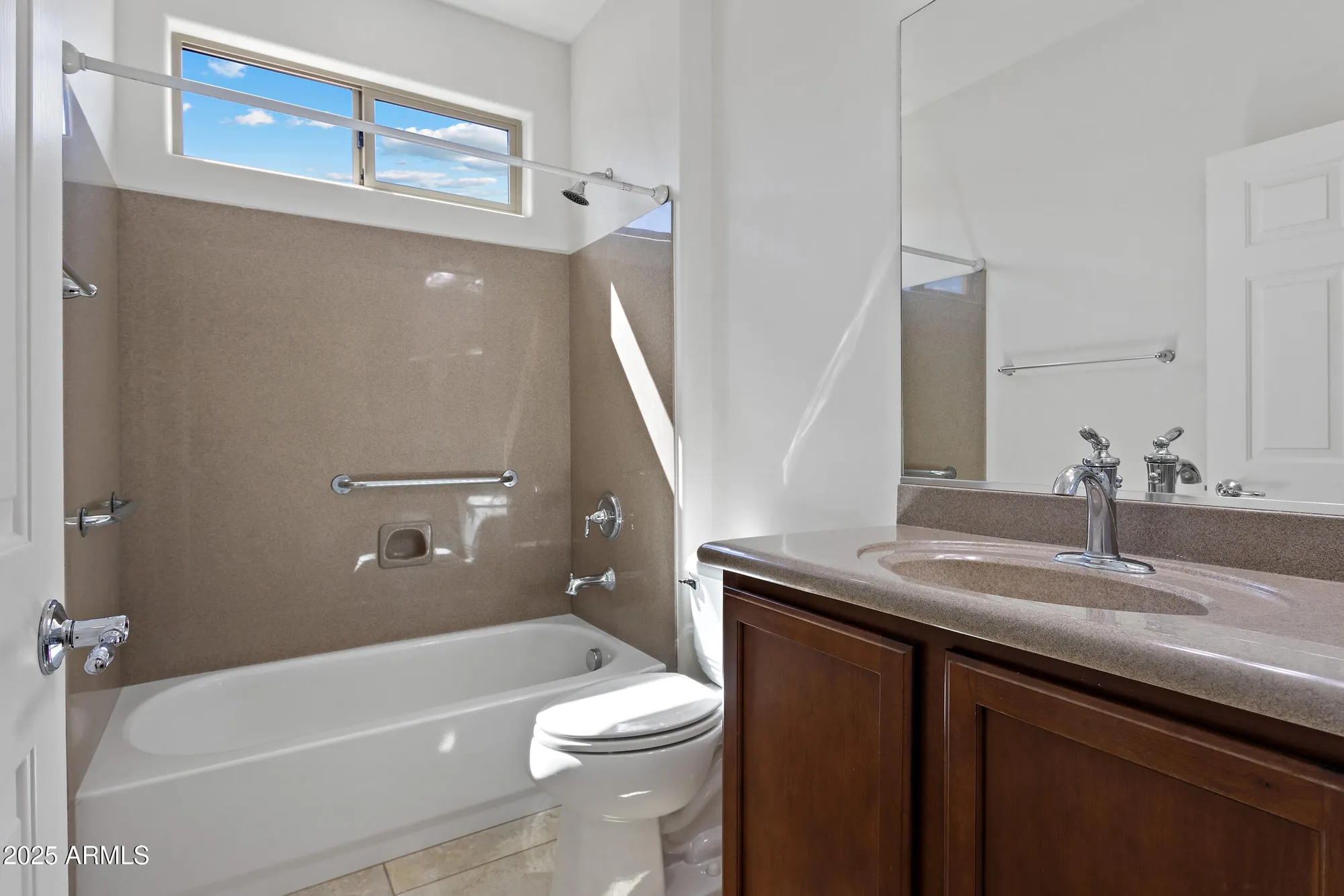 Property Slideshow image 16 of 34 | 14029 e stanhope blvd, Vail, AZ, 85641