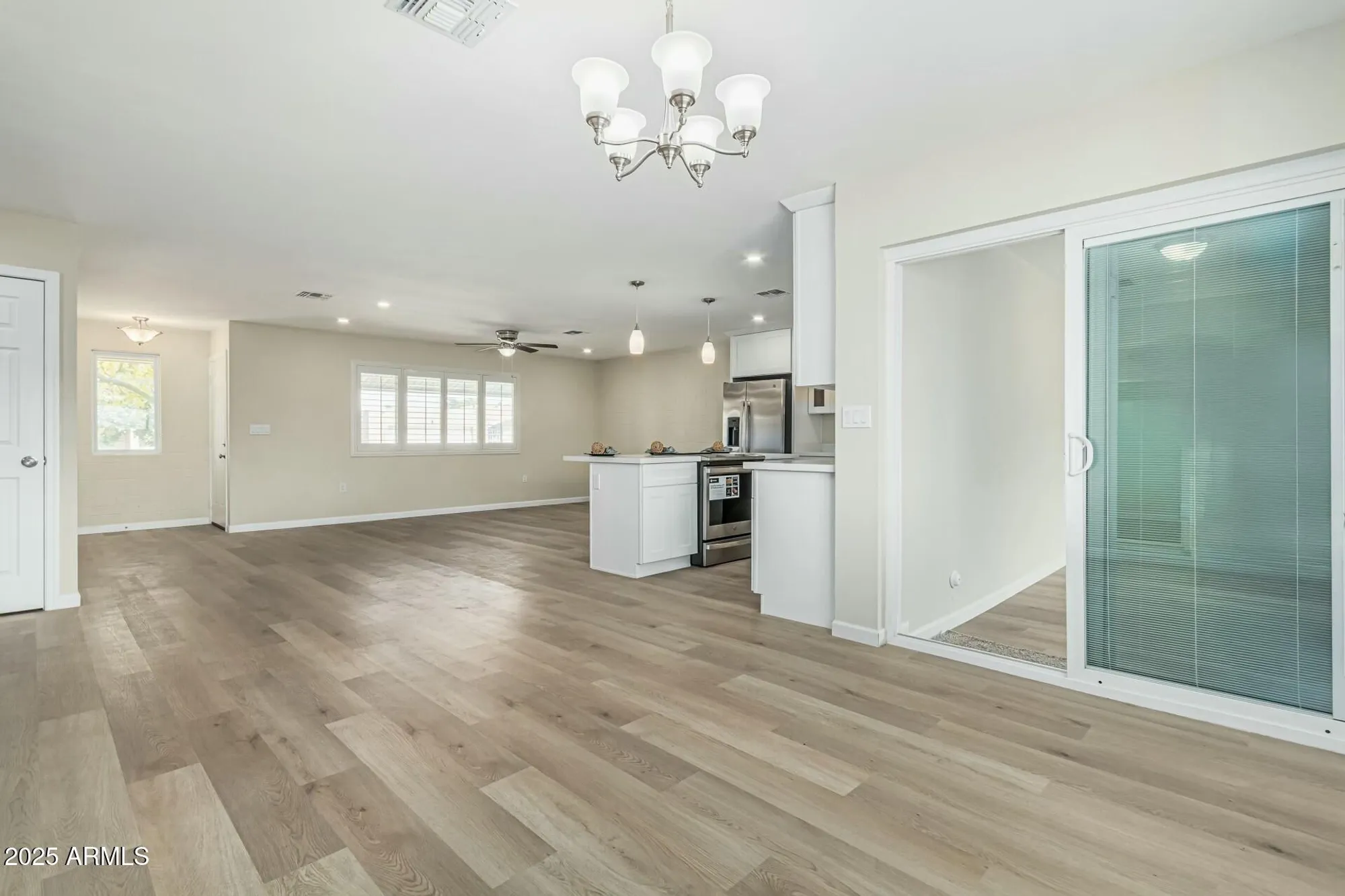 Property Slideshow image 5 of 51 | 10509 w snead dr, Sun City, AZ, 85351