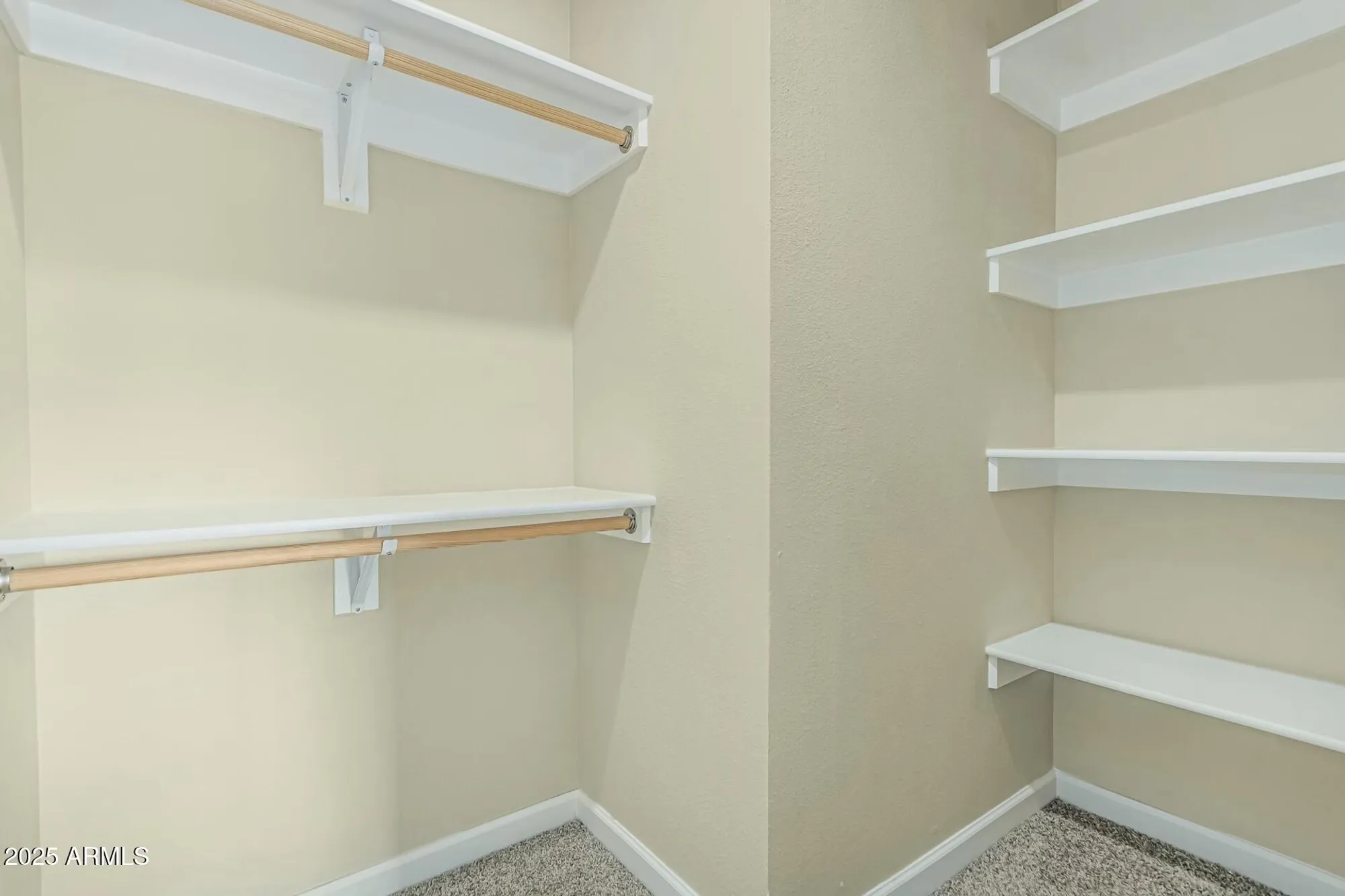 Property Slideshow image 22 of 51 | 10509 w snead dr, Sun City, AZ, 85351