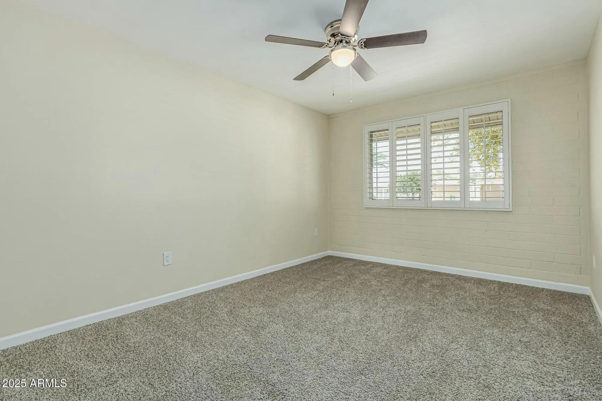 Property Slideshow image 23 of 51 | 10509 w snead dr, Sun City, AZ, 85351