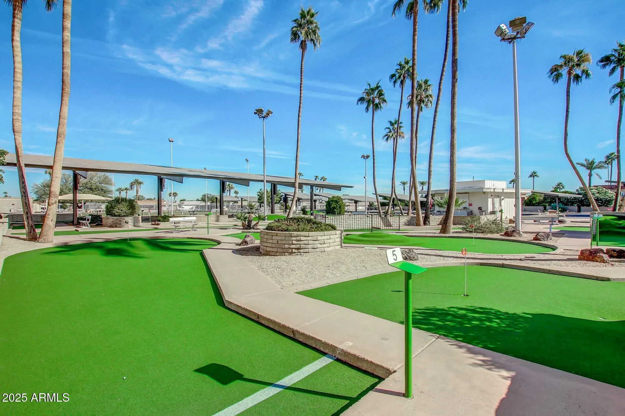 Property Slideshow image 35 of 51 | 10509 w snead dr, Sun City, AZ, 85351