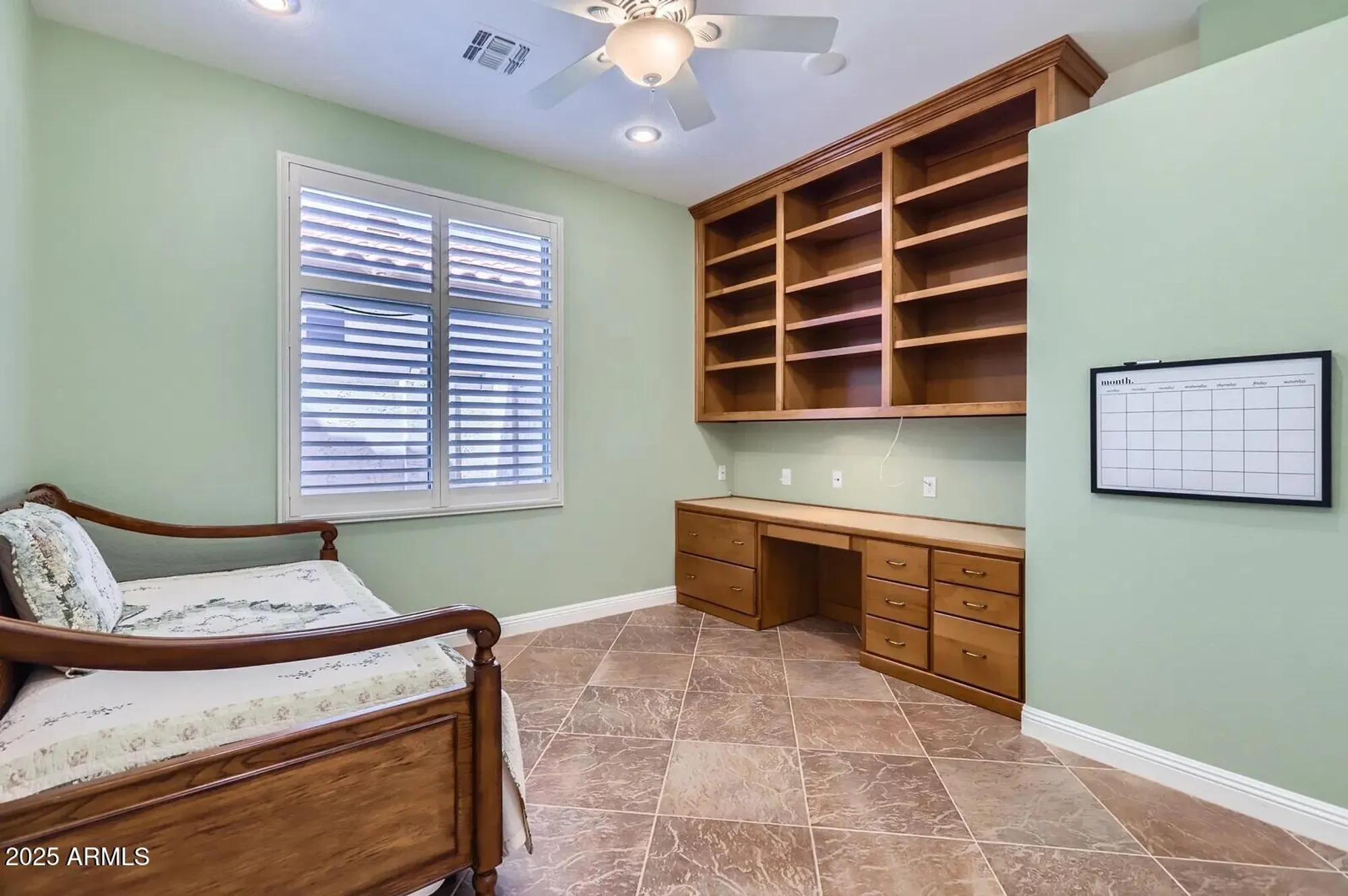 Property Slideshow image 13 of 24 | 17951 w sammy way, Surprise, AZ, 85374