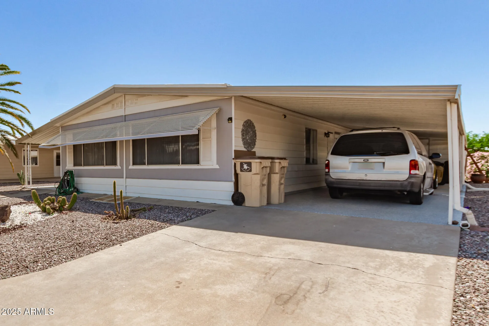 Property Slideshow image 4 of 27 | 2316 n demaret dr, Mesa, AZ, 85215