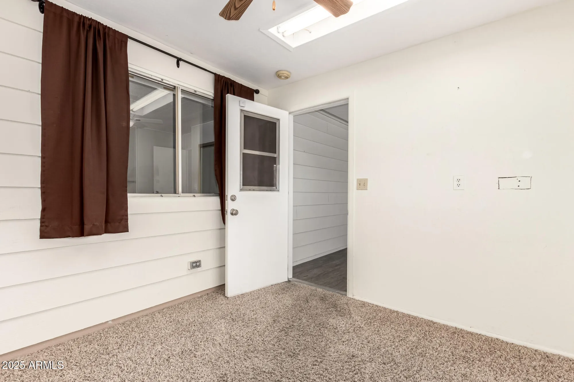 Property Slideshow image 20 of 27 | 2316 n demaret dr, Mesa, AZ, 85215