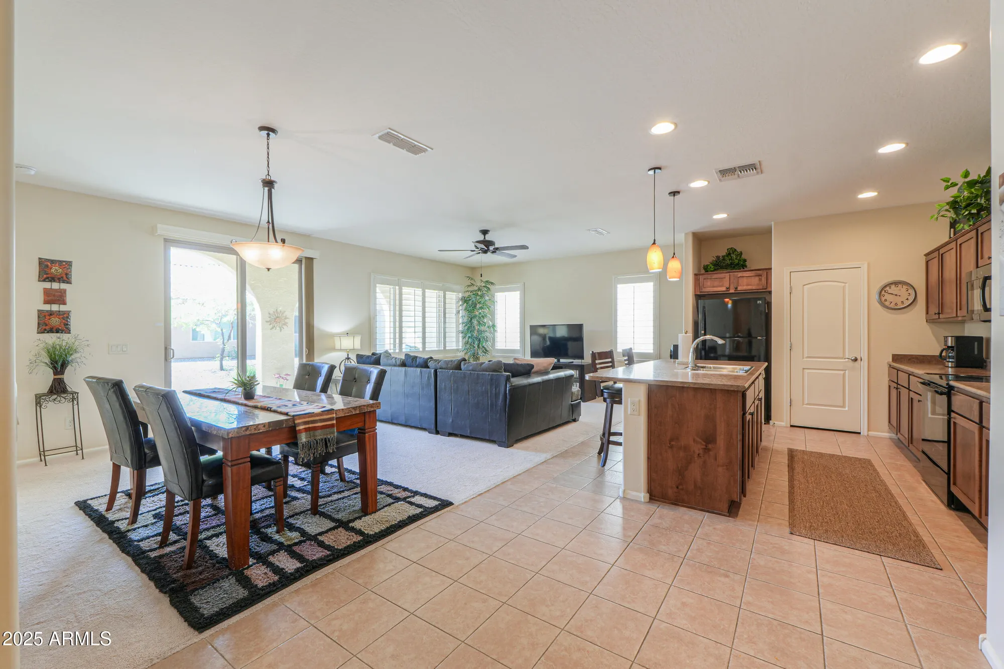 Property Slideshow image 11 of 29 | 4927 w gulch dr, Eloy, AZ, 85131