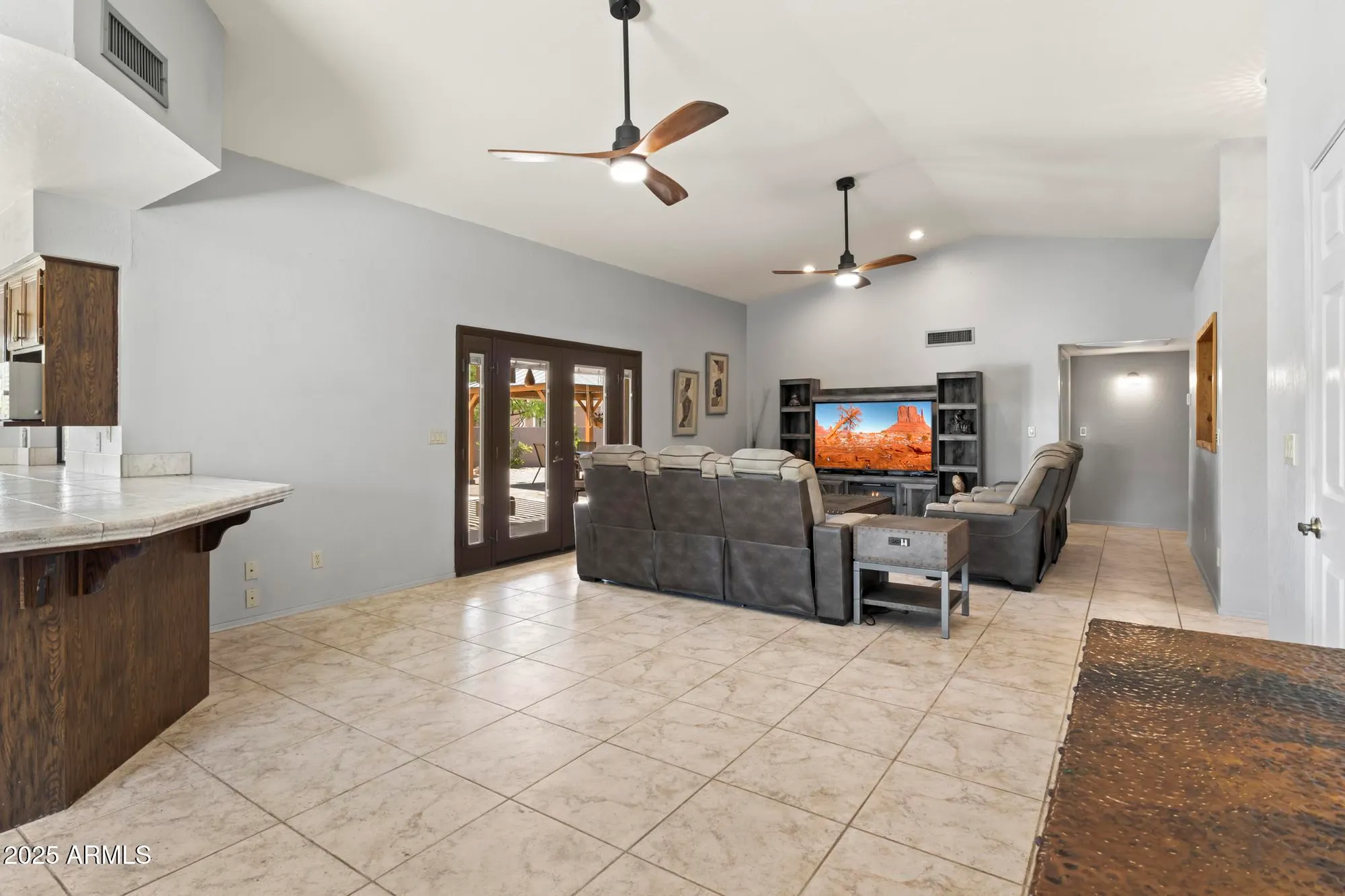 Property Slideshow image 12 of 46 | 9443 e lawndale pl, Sun Lakes, AZ, 85248