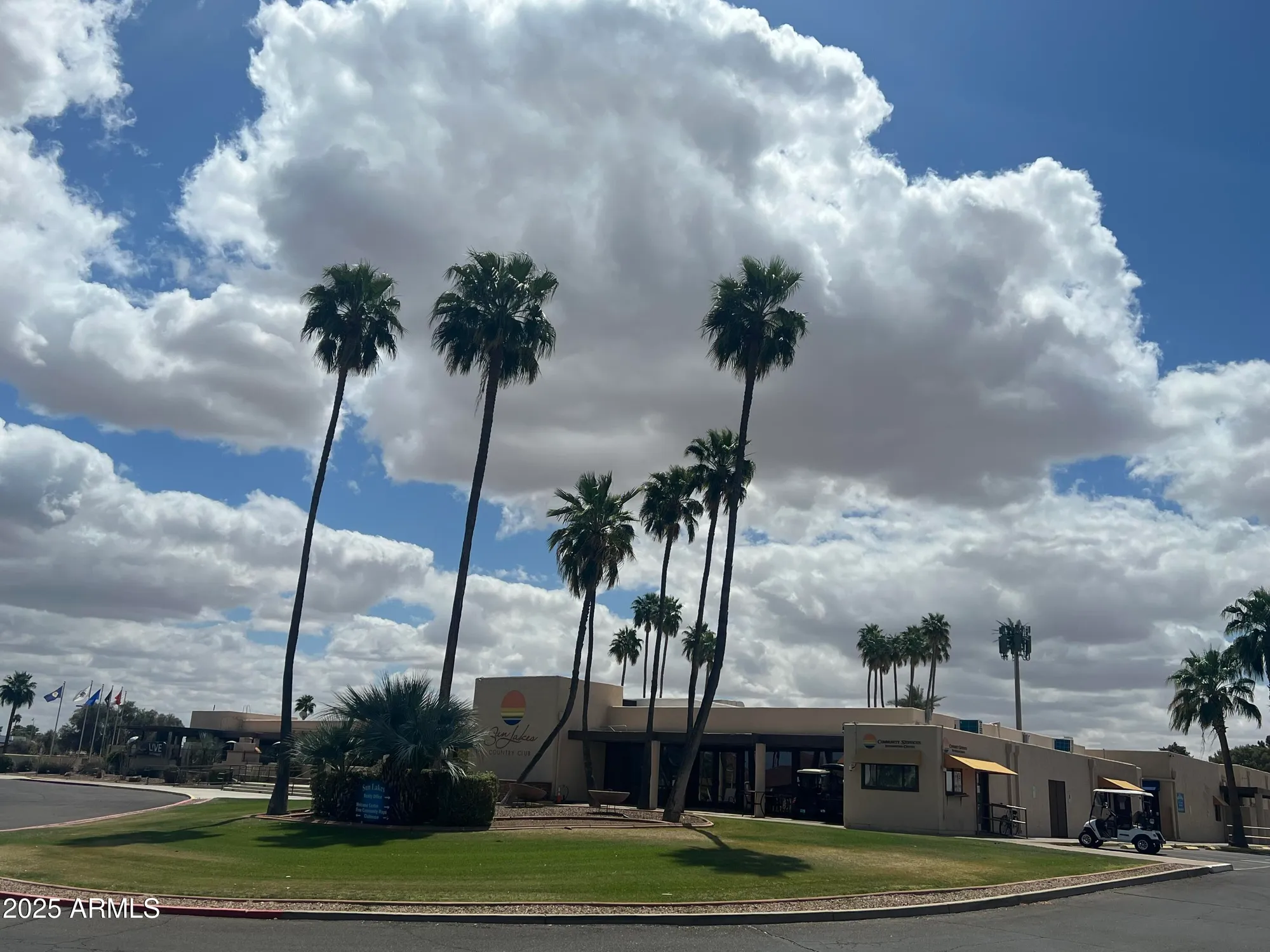 Property Slideshow image 47 of 60 | 26451 s hogan dr, Sun Lakes, AZ, 85248