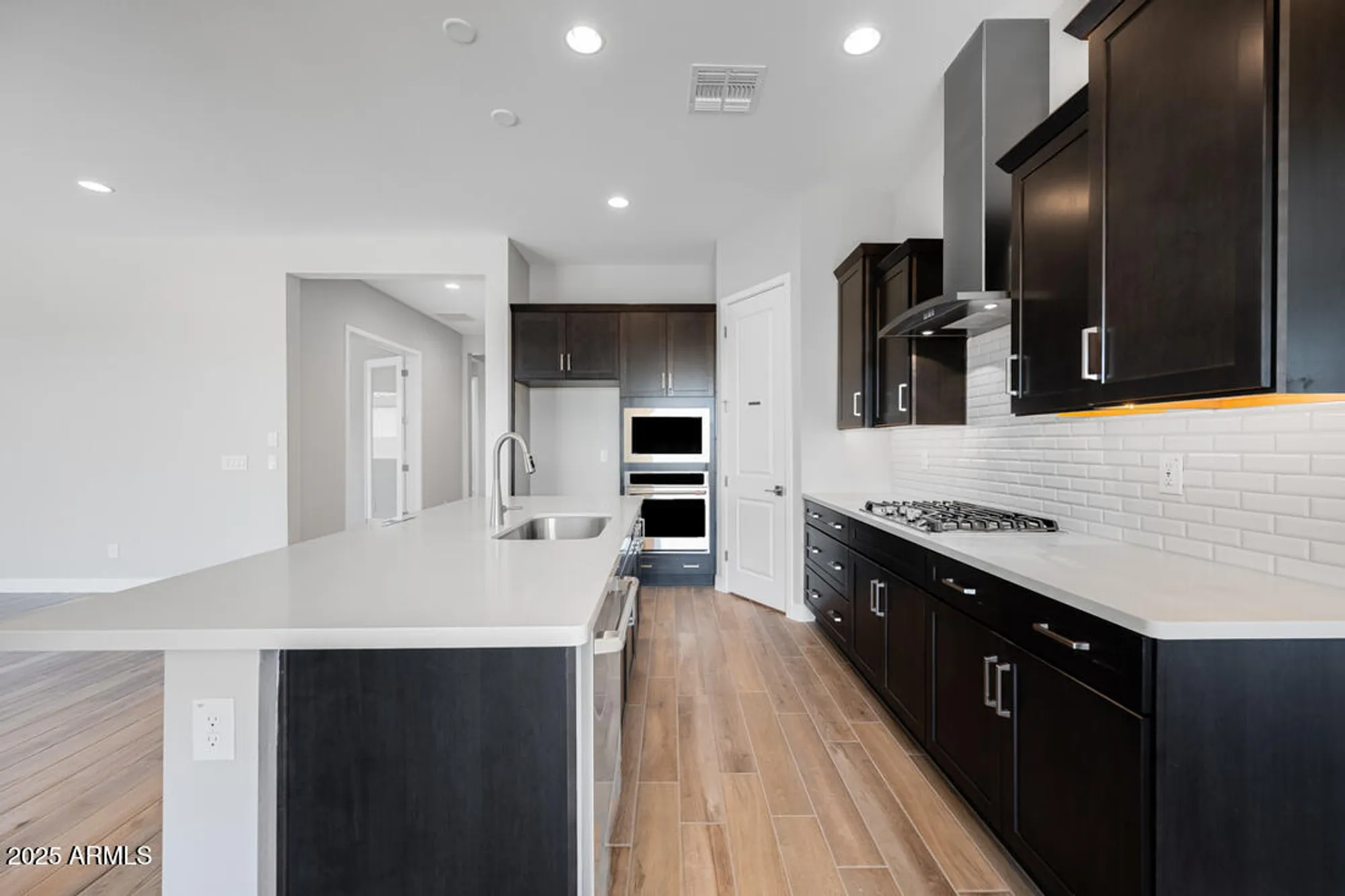 Property Slideshow image 5 of 41 | 18147 w tanglewood dr, Goodyear, AZ, 85338