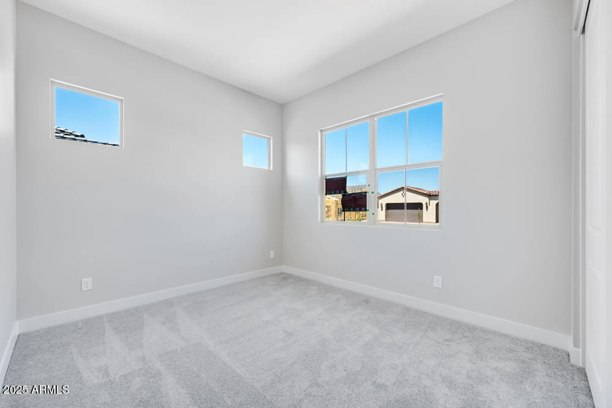 Property Slideshow image 23 of 41 | 18147 w tanglewood dr, Goodyear, AZ, 85338