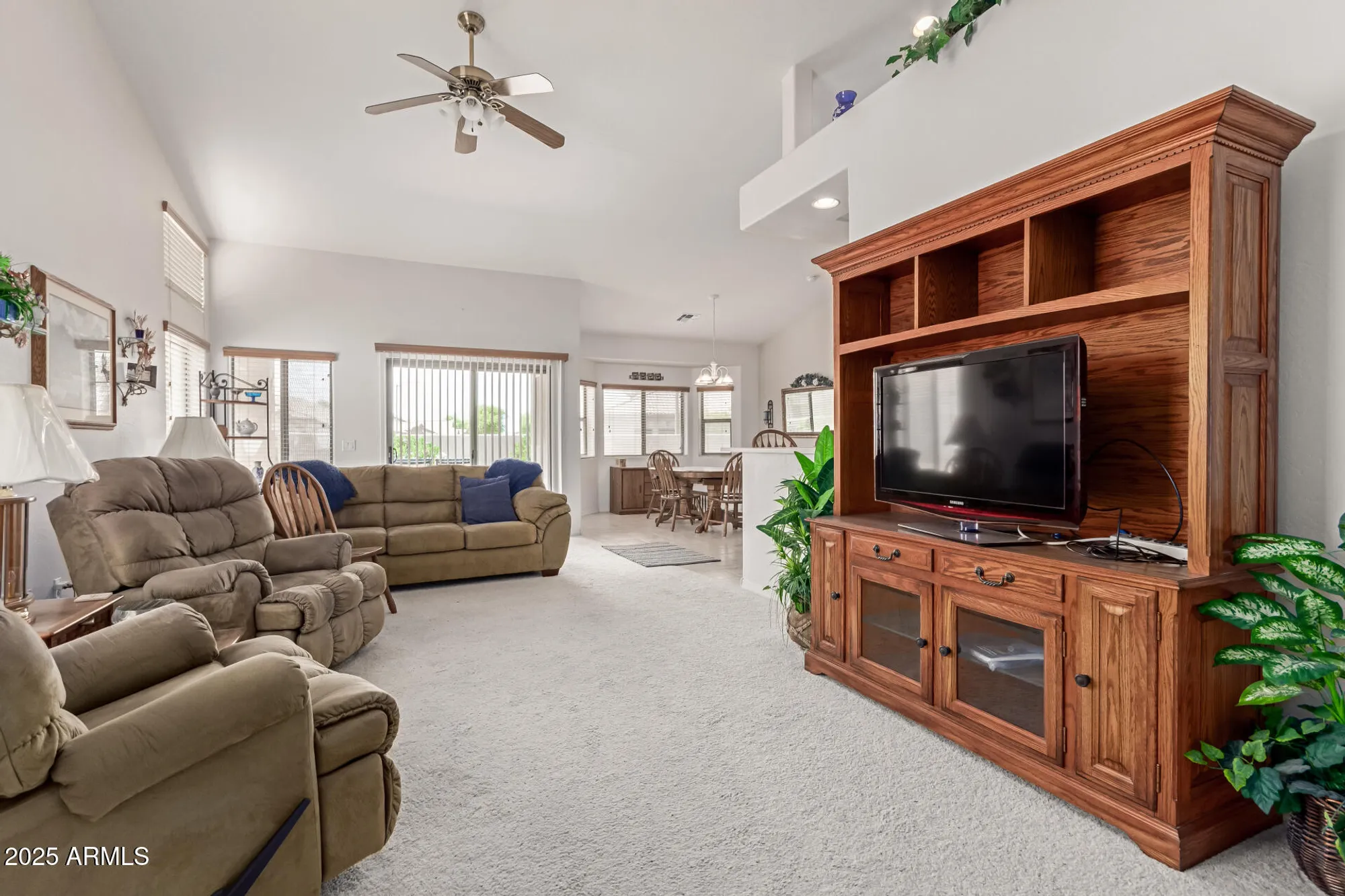 Property Slideshow image 3 of 30 | 1439 n desert willow st, Casa Grande, AZ, 85122