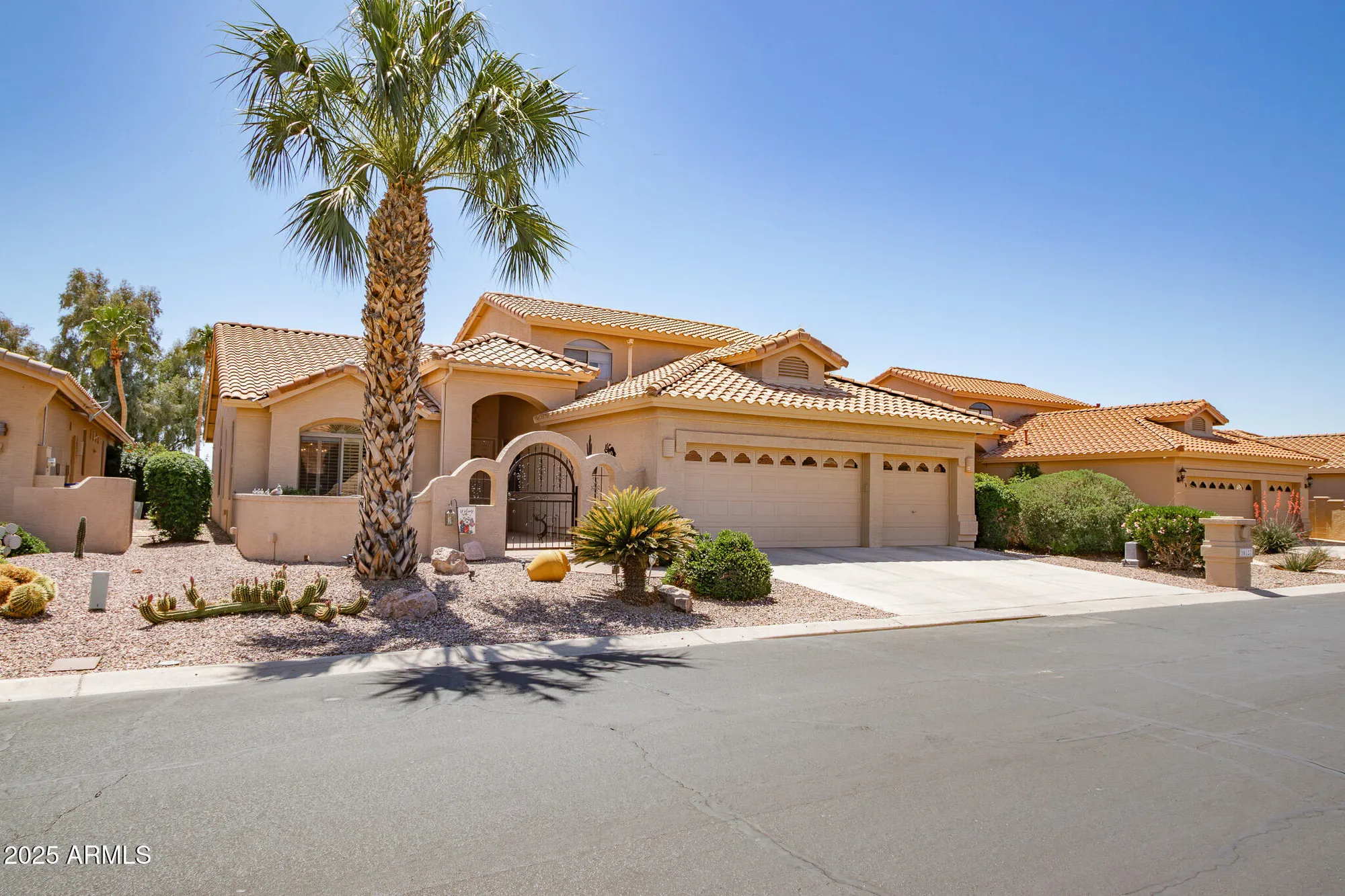 Property Slideshow image 7 of 85 | 10127 e copper dr # 80, Sun Lakes, AZ, 85248