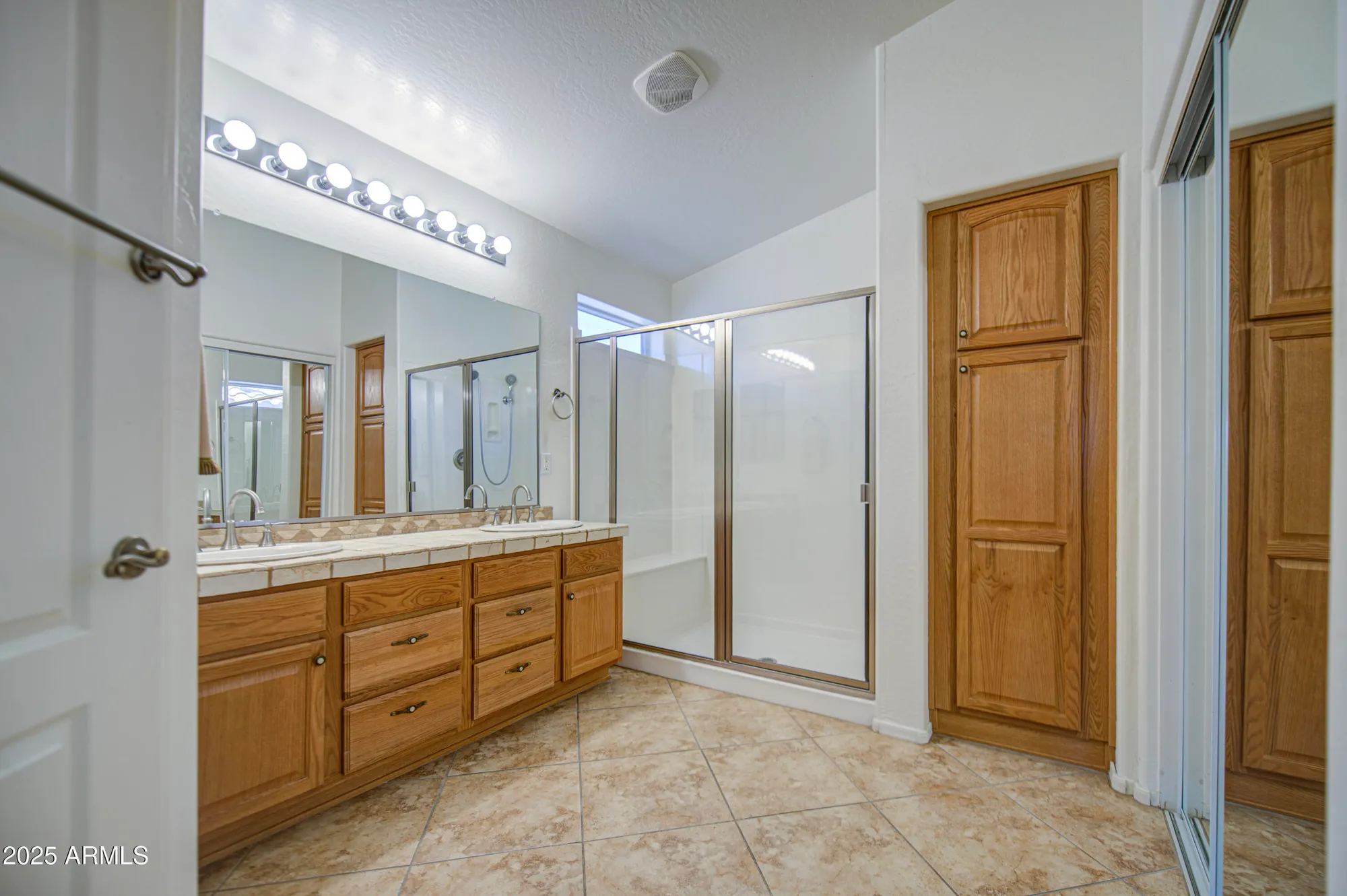 Property Slideshow image 11 of 21 | 2375 e fiesta dr, Casa Grande, AZ, 85194