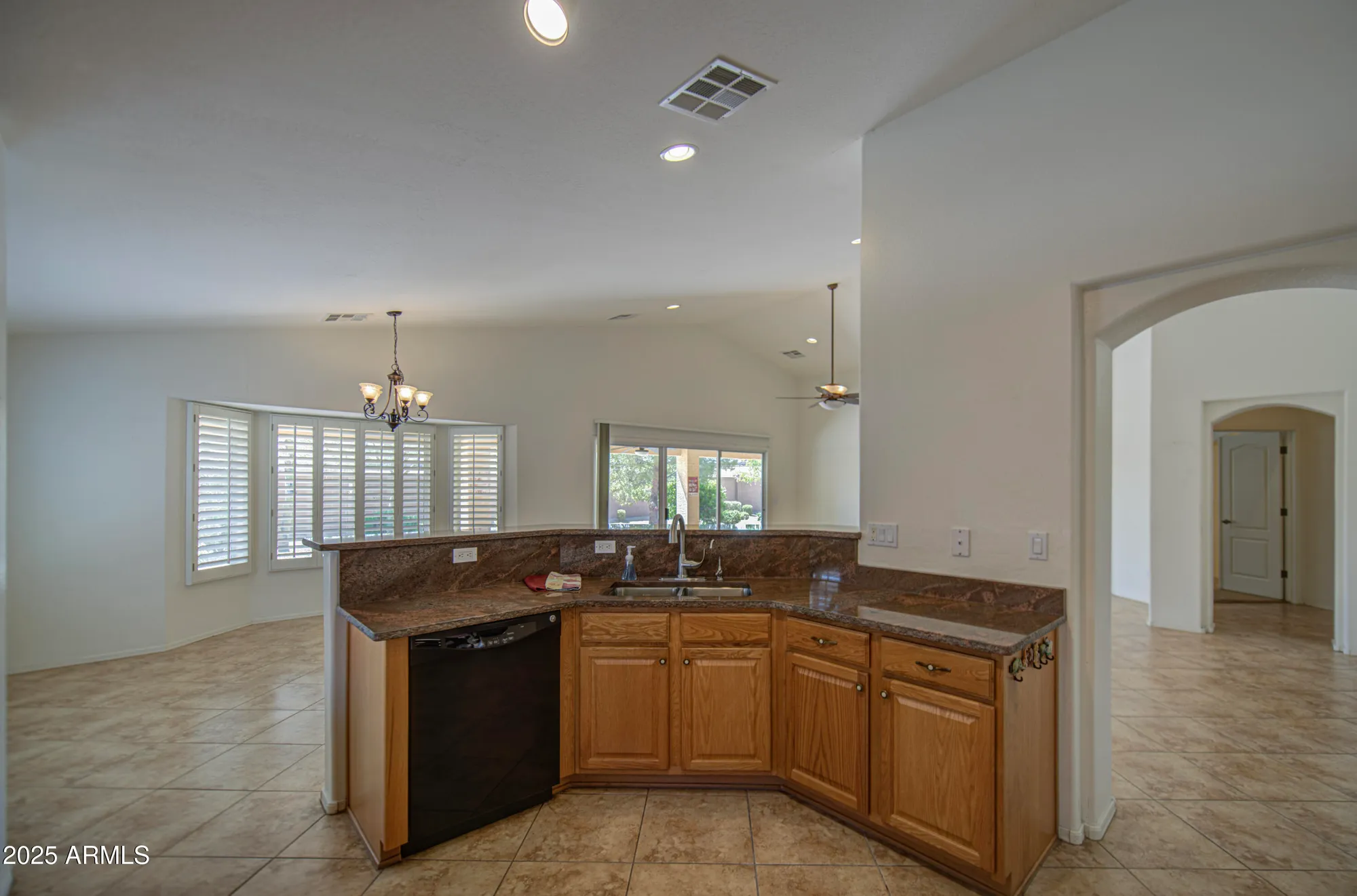 Property Slideshow image 7 of 21 | 2375 e fiesta dr, Casa Grande, AZ, 85194