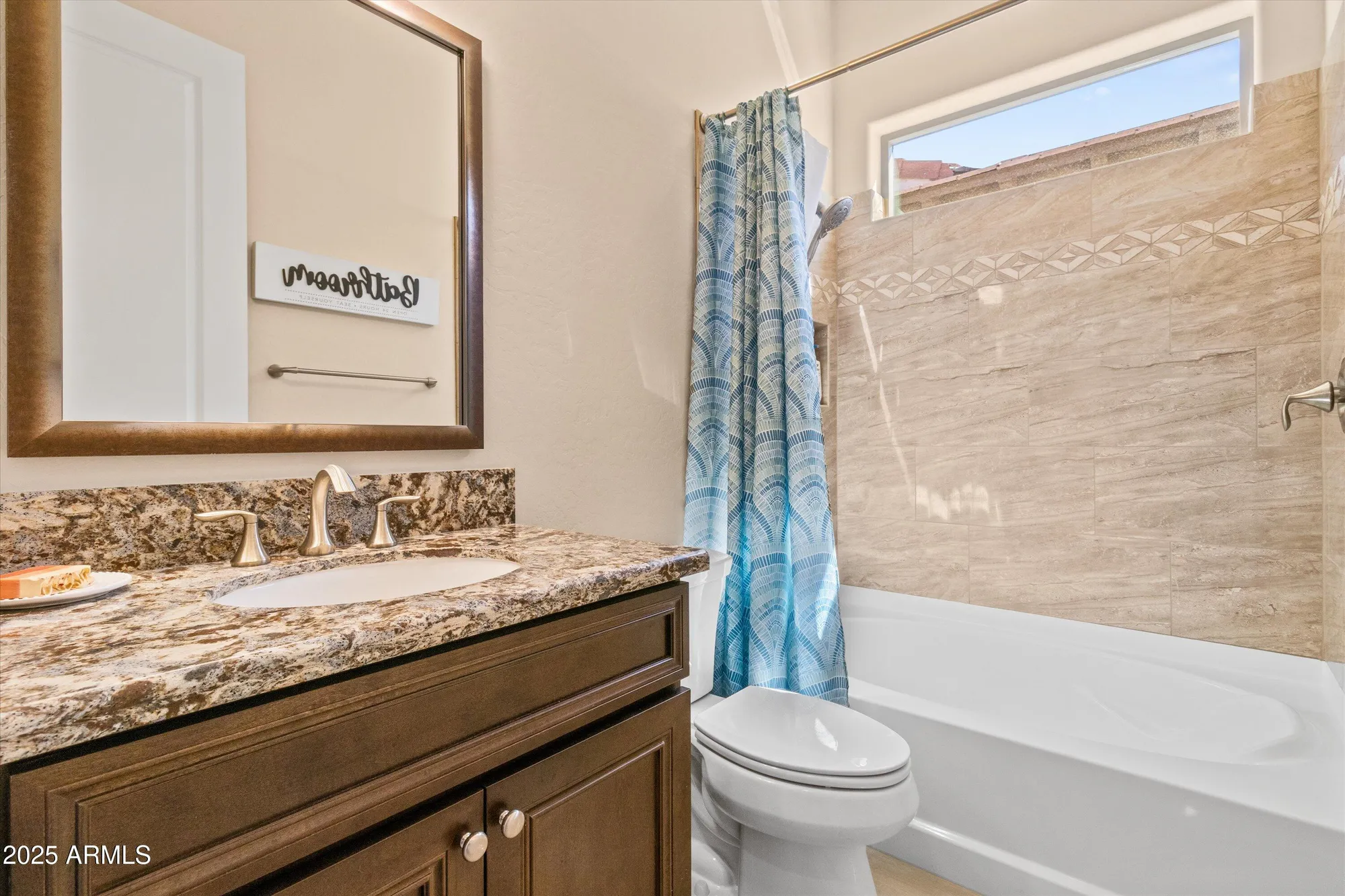 Property Slideshow image 17 of 56 | 644 e las puertas ln, Queen Creek, AZ, 85140