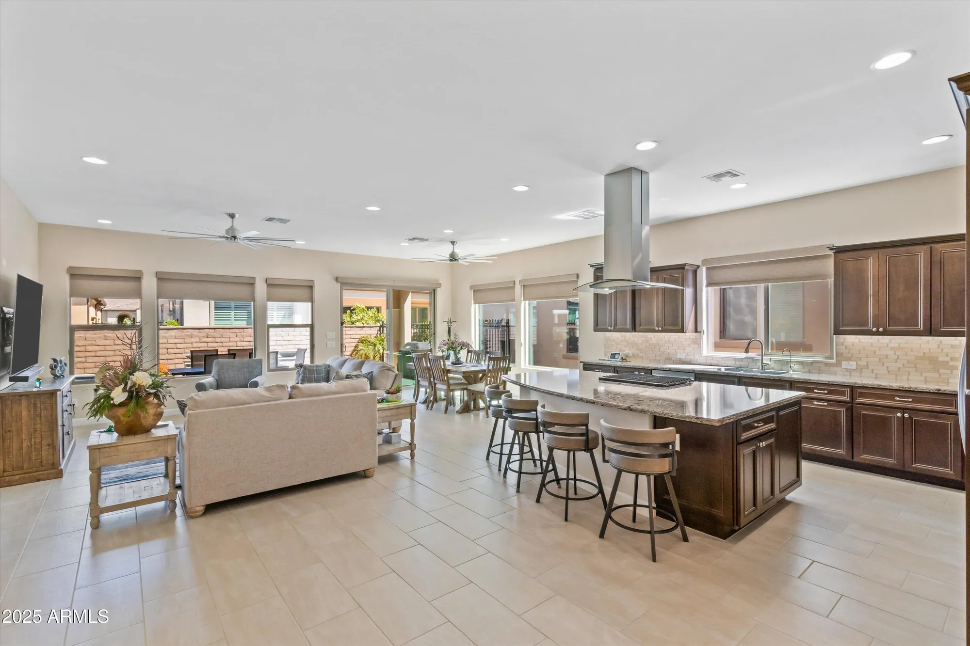 Property Slideshow image 9 of 56 | 644 e las puertas ln, Queen Creek, AZ, 85140