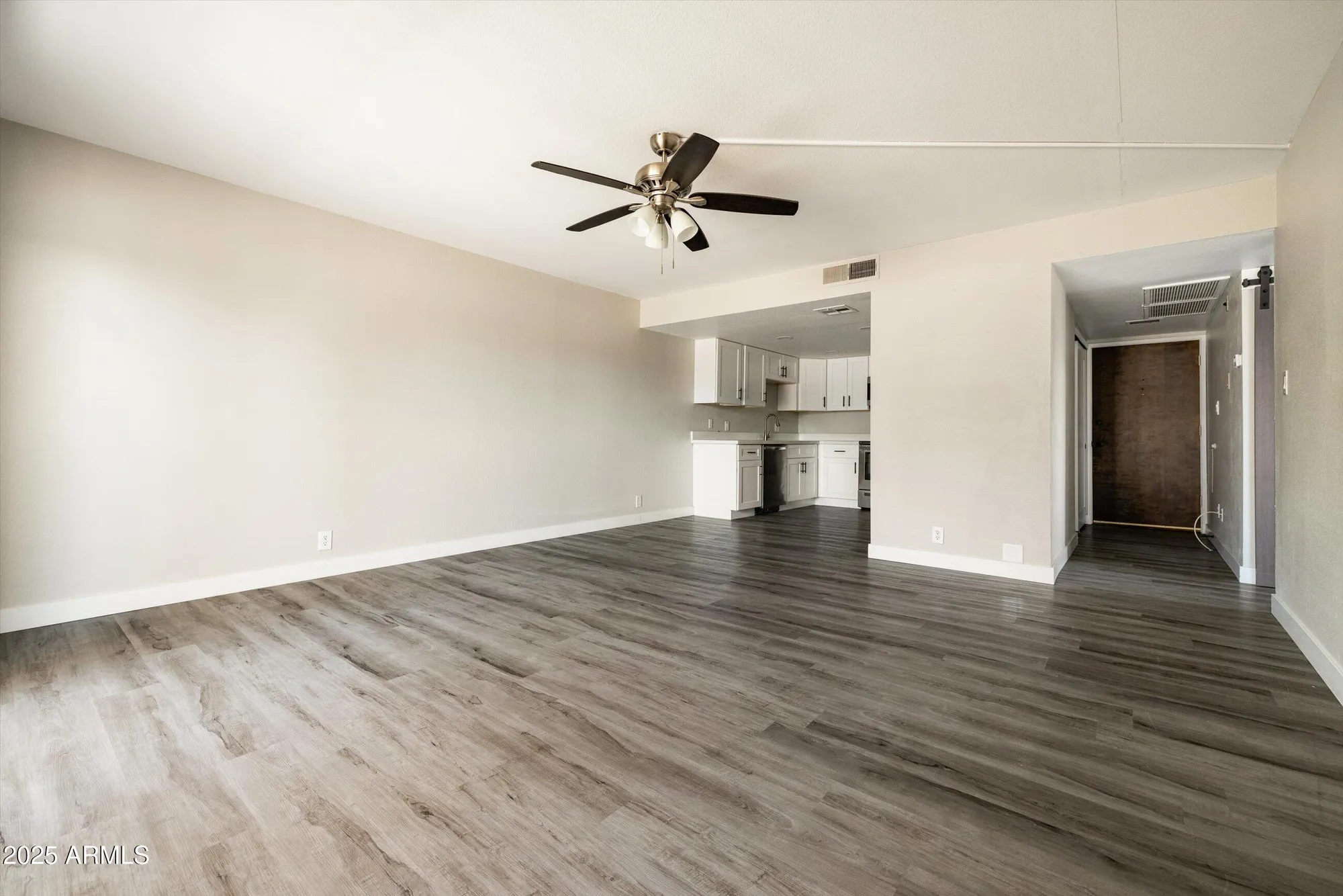 Property Slideshow image 9 of 29 | 7920 e camelback rd 110, Scottsdale, AZ, 85251