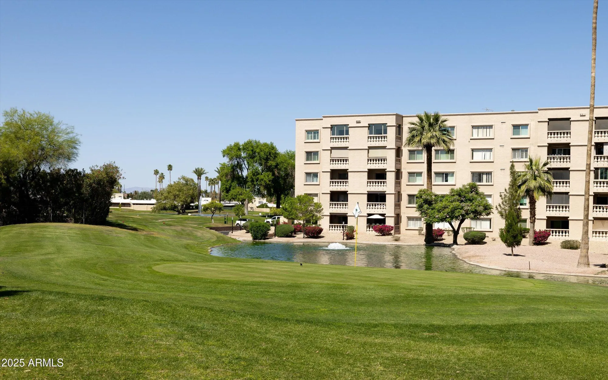 Property Slideshow image 19 of 29 | 7920 e camelback rd 110, Scottsdale, AZ, 85251