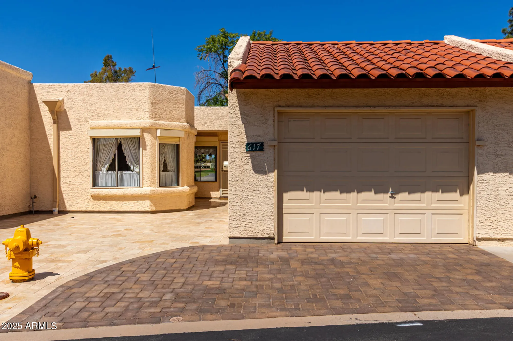Property Slideshow image 1 of 29 | 617 s arrowwood way, Mesa, AZ, 85208