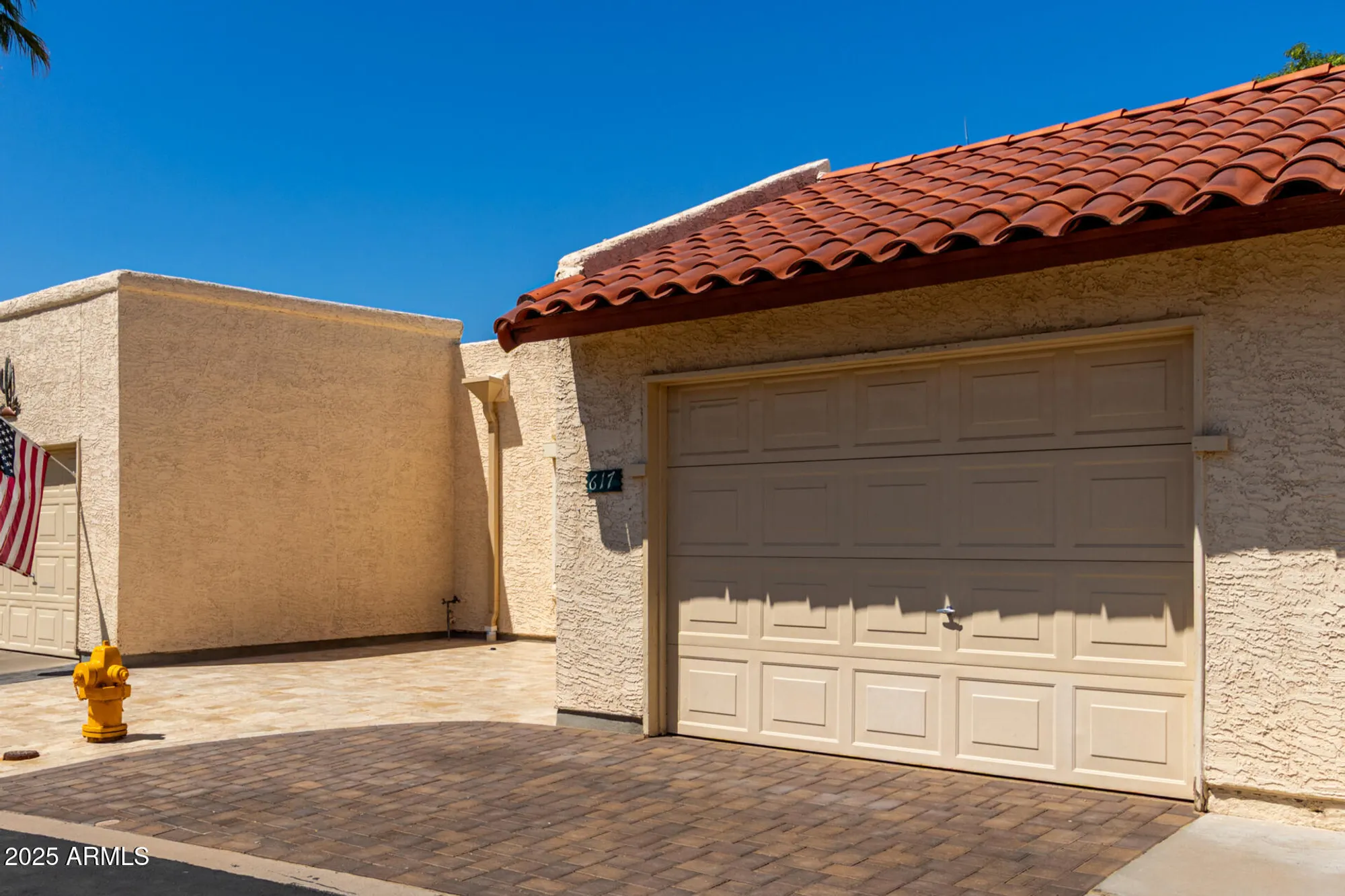 Property Slideshow image 4 of 29 | 617 s arrowwood way, Mesa, AZ, 85208
