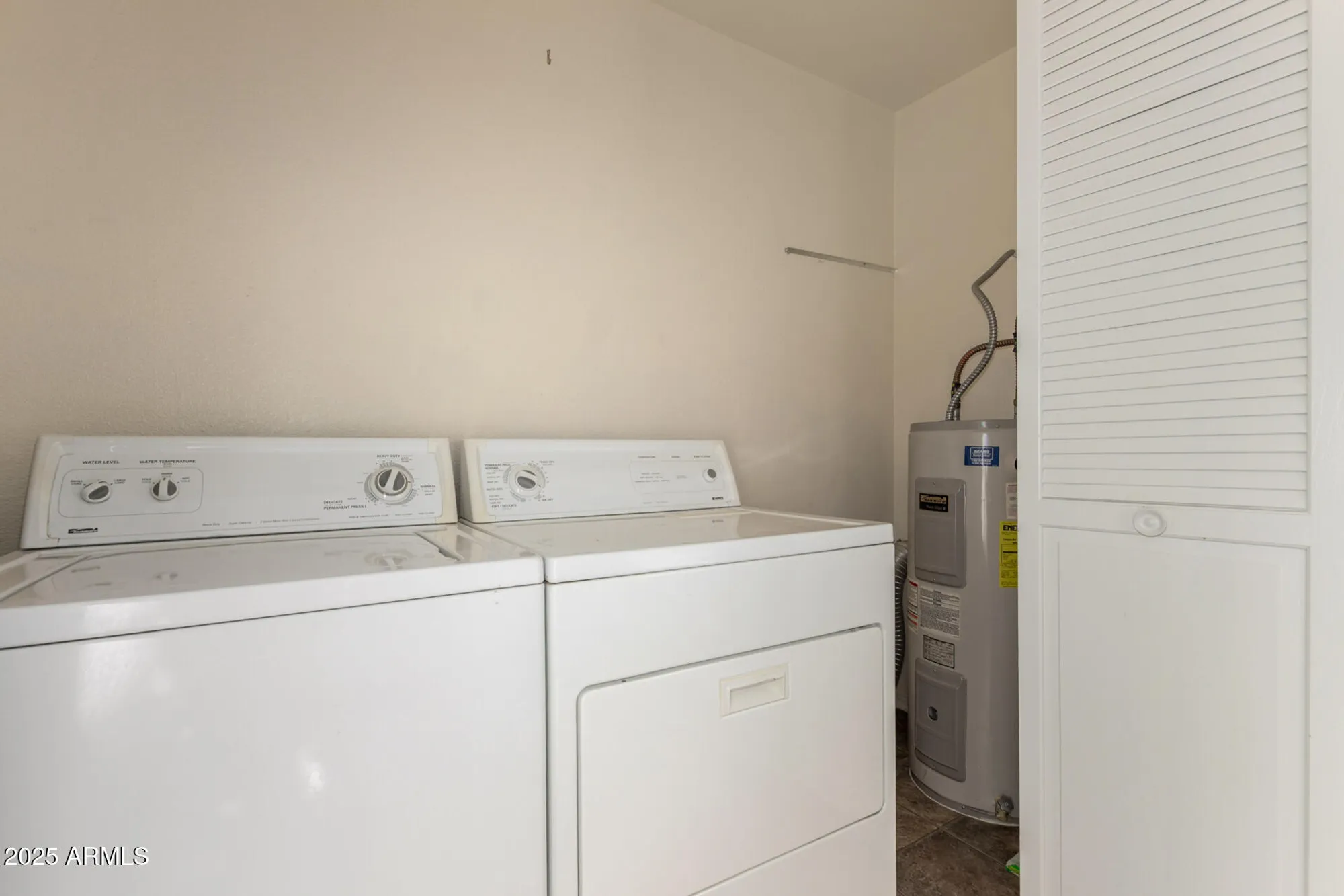 Property Slideshow image 24 of 29 | 617 s arrowwood way, Mesa, AZ, 85208