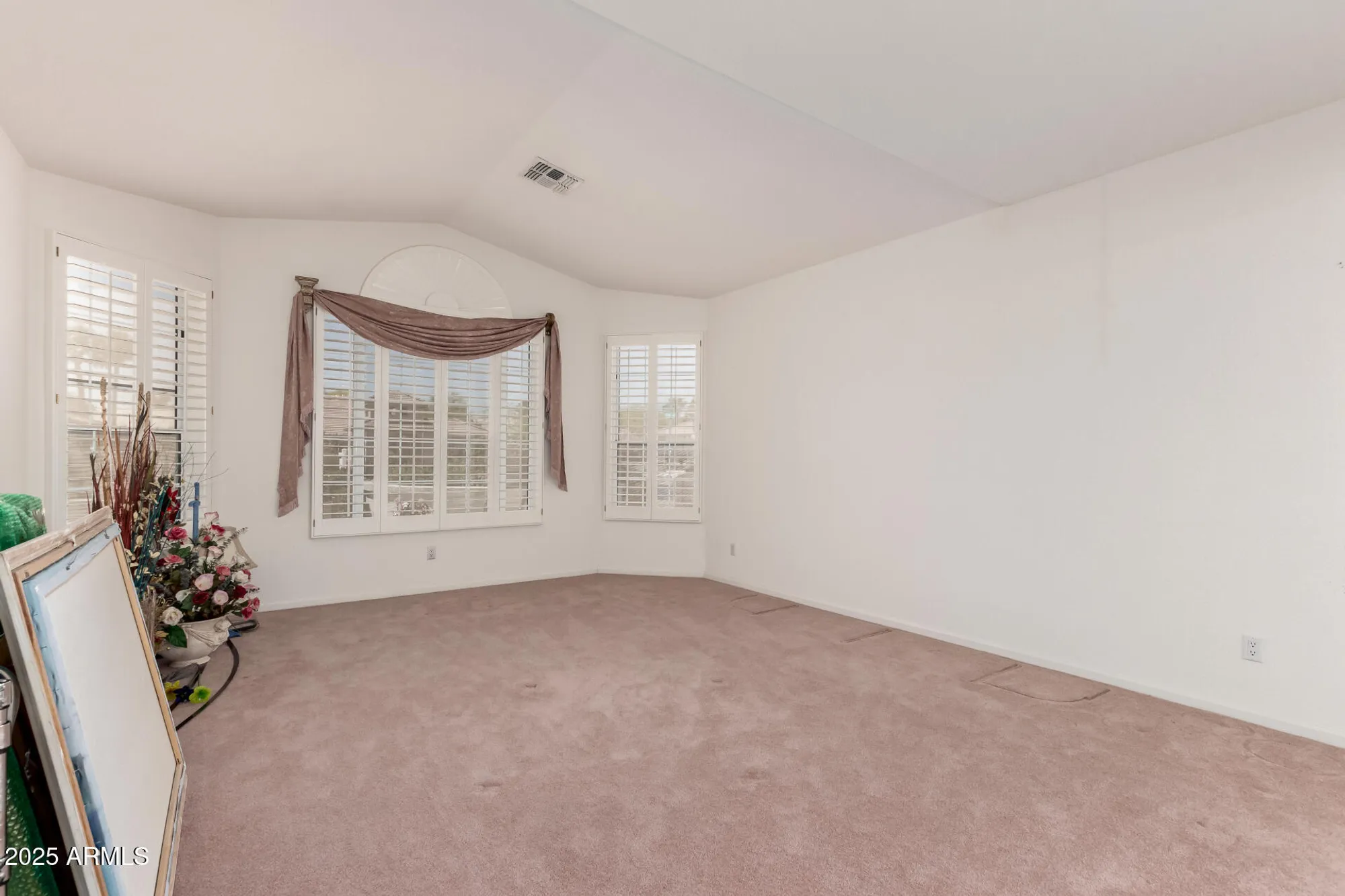 Property Slideshow image 13 of 40 | 3781 n 161st dr, Goodyear, AZ, 85395