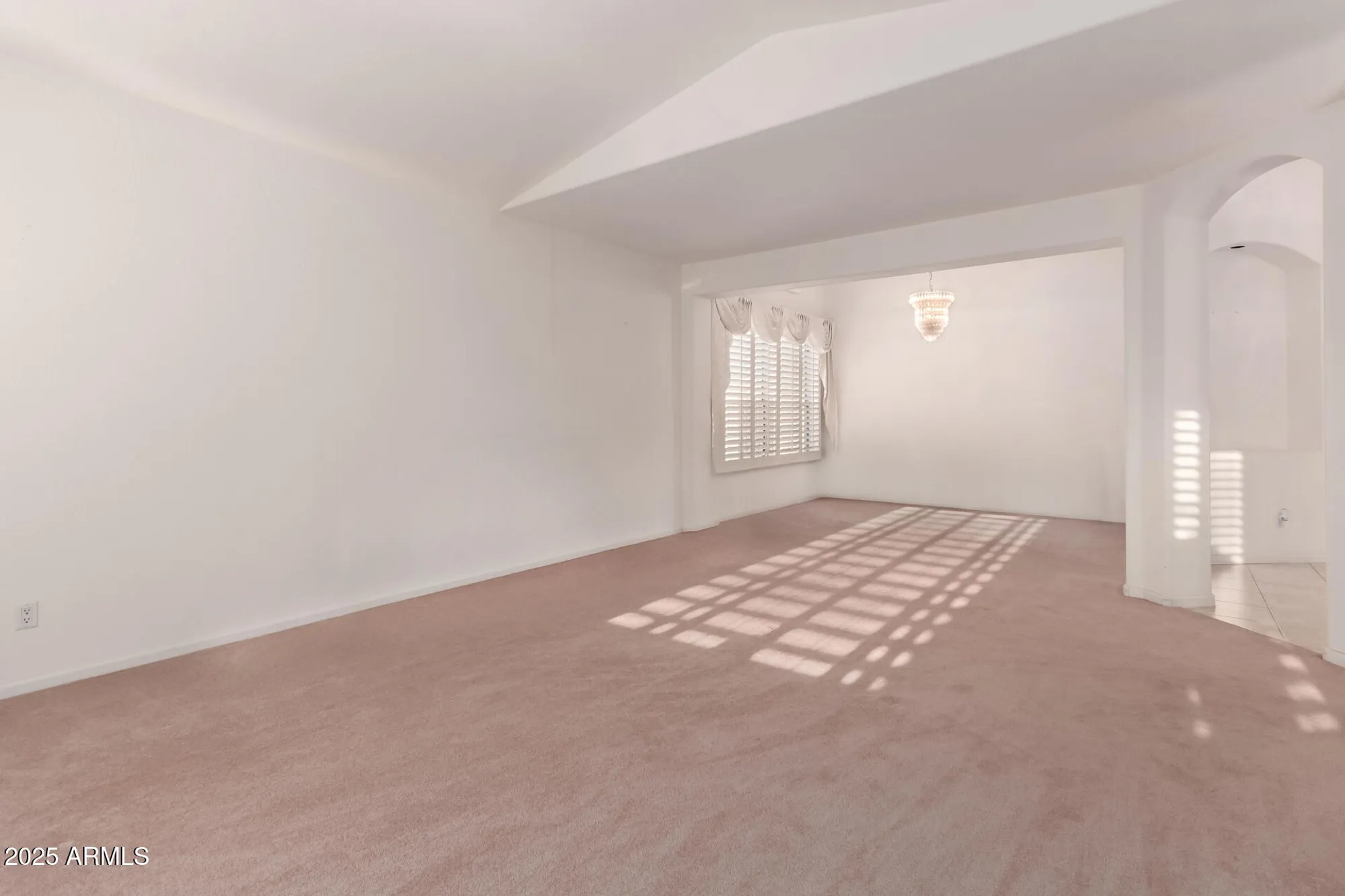 Property Slideshow image 15 of 40 | 3781 n 161st dr, Goodyear, AZ, 85395