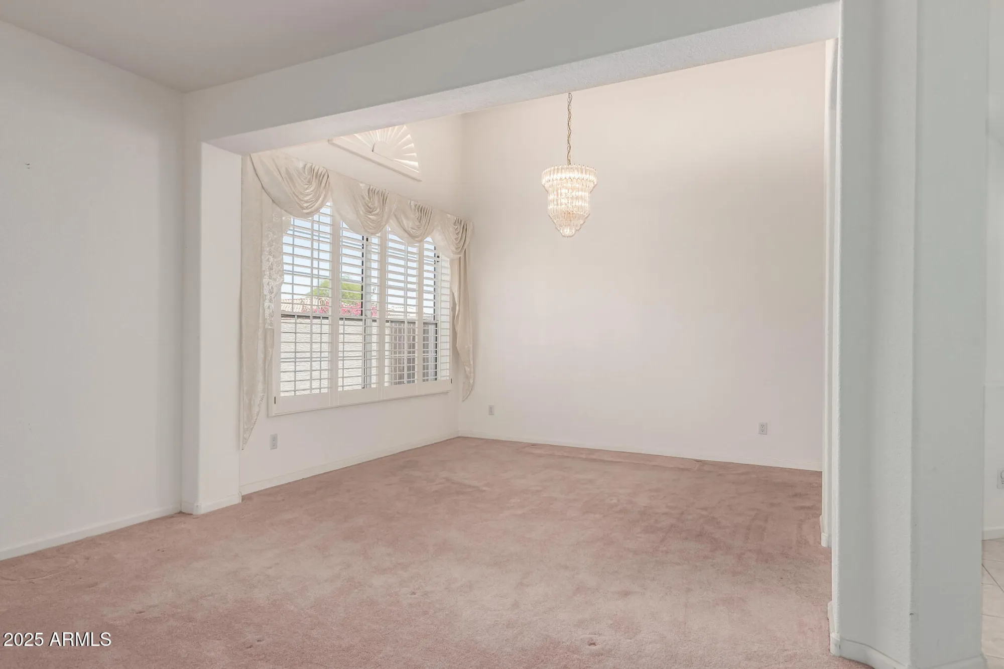 Property Slideshow image 16 of 40 | 3781 n 161st dr, Goodyear, AZ, 85395