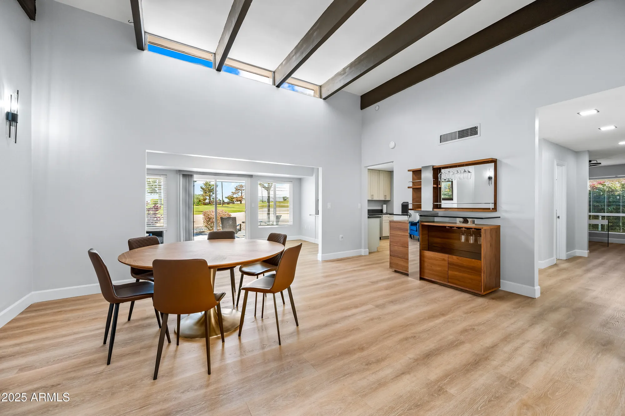 Property Slideshow image 14 of 75 | 10544 w prairie hills cir, Sun City, AZ, 85351