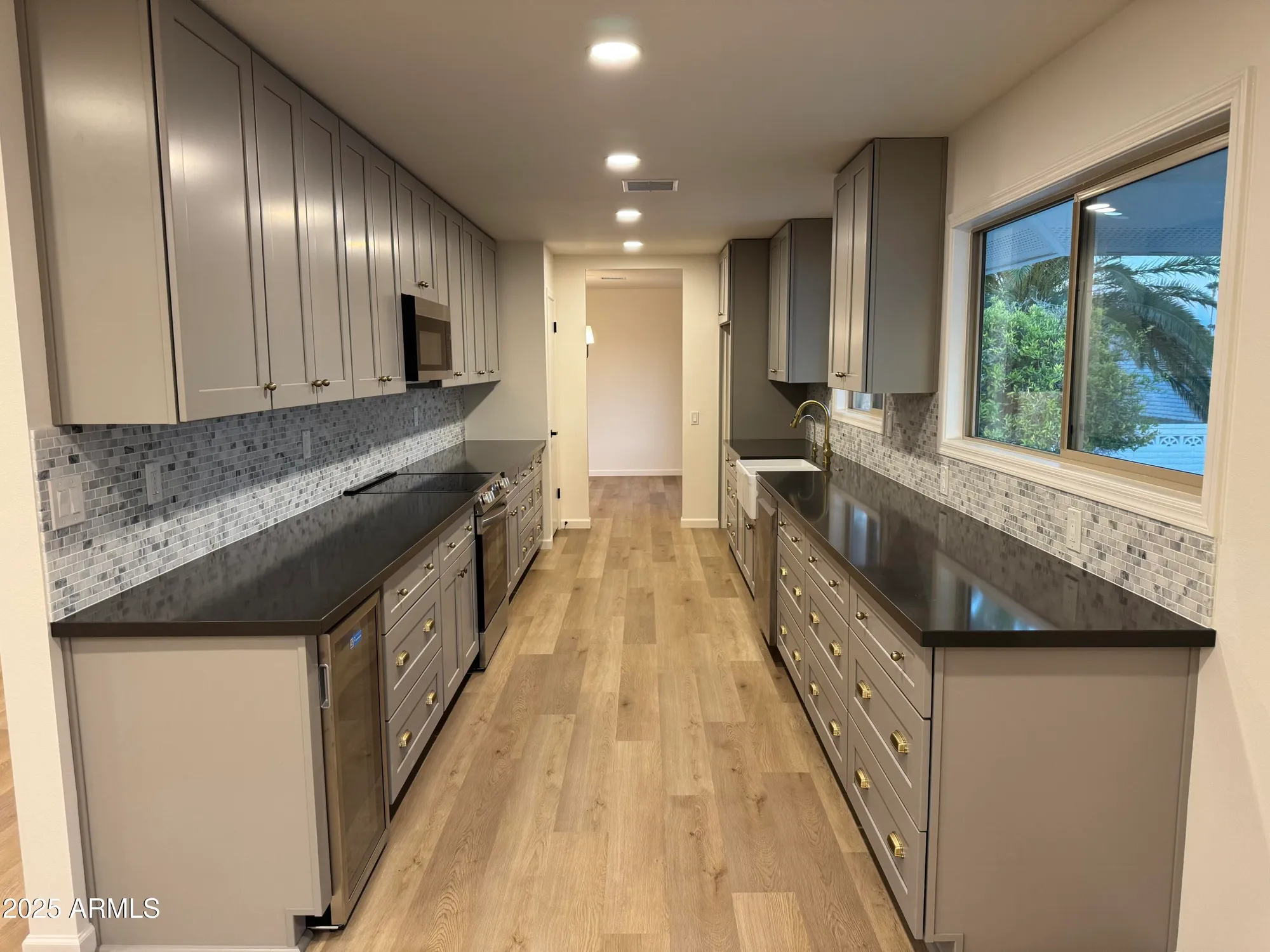 Property Slideshow image 11 of 38 | 13215 w copperstone dr, Sun City West, AZ, 85375