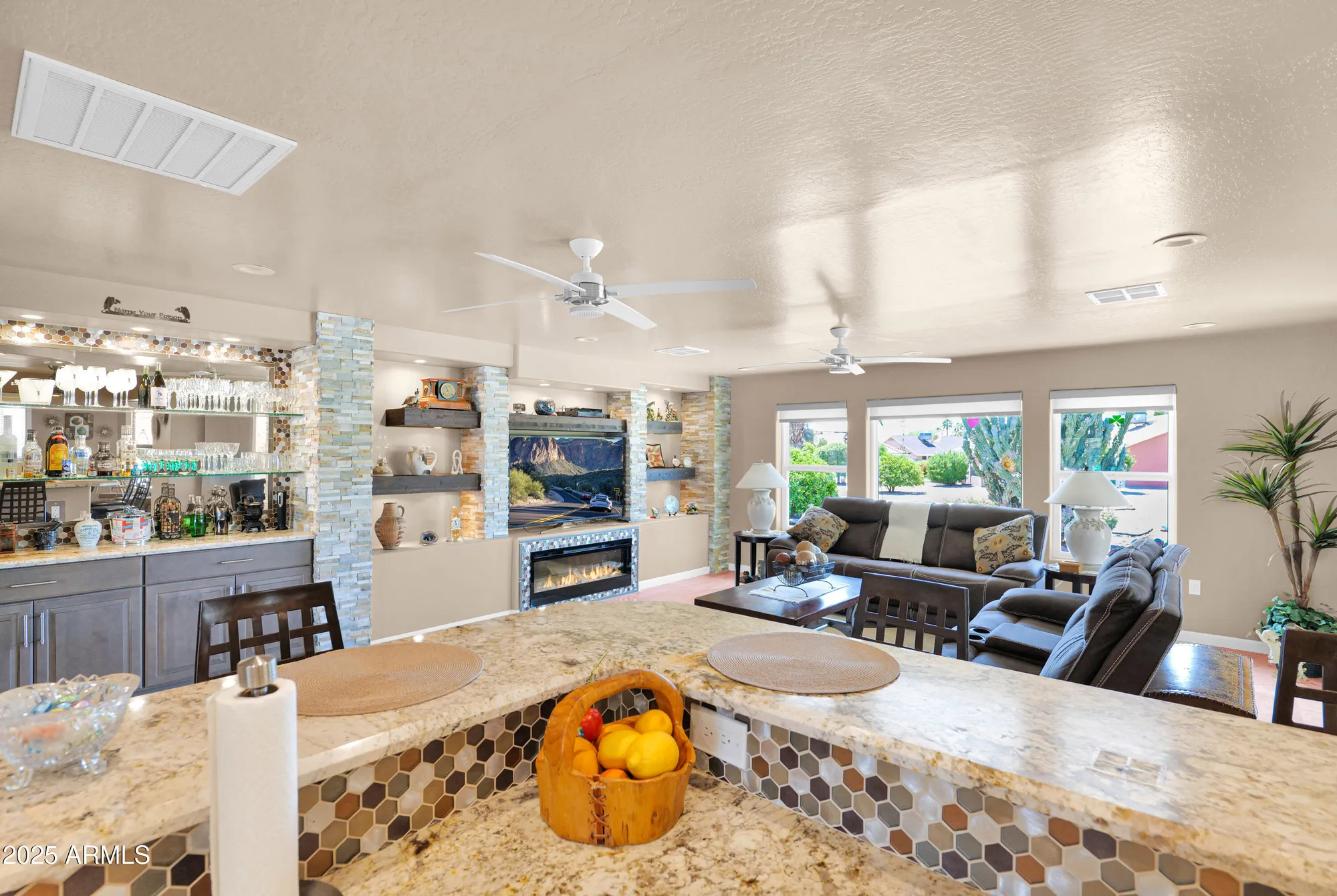 Property Slideshow image 13 of 45 | 14215 w parkland dr, Sun City West, AZ, 85375