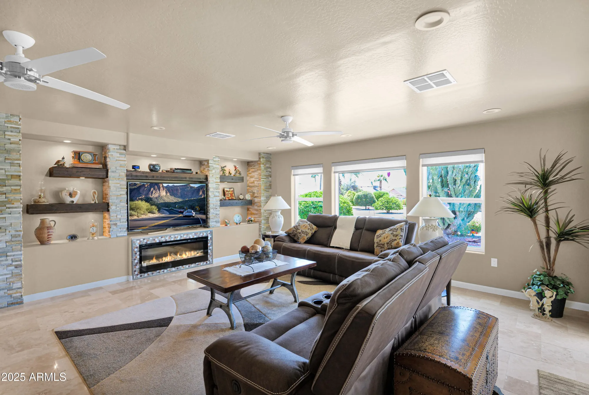 Property Slideshow image 14 of 45 | 14215 w parkland dr, Sun City West, AZ, 85375