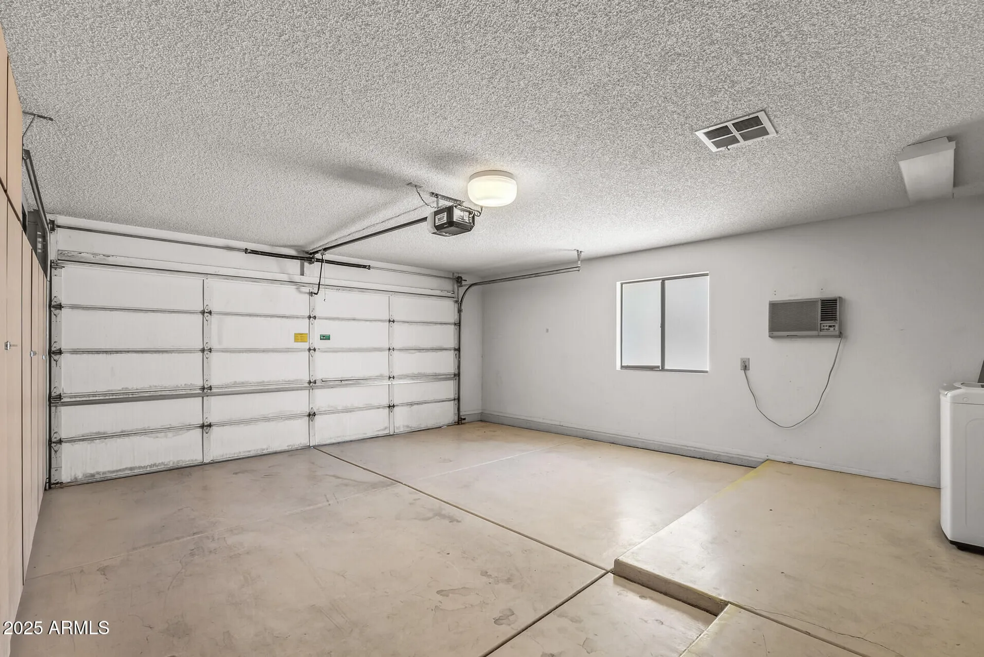 Property Slideshow image 37 of 52 | 14123 w yosemite dr, Sun City West, AZ, 85375