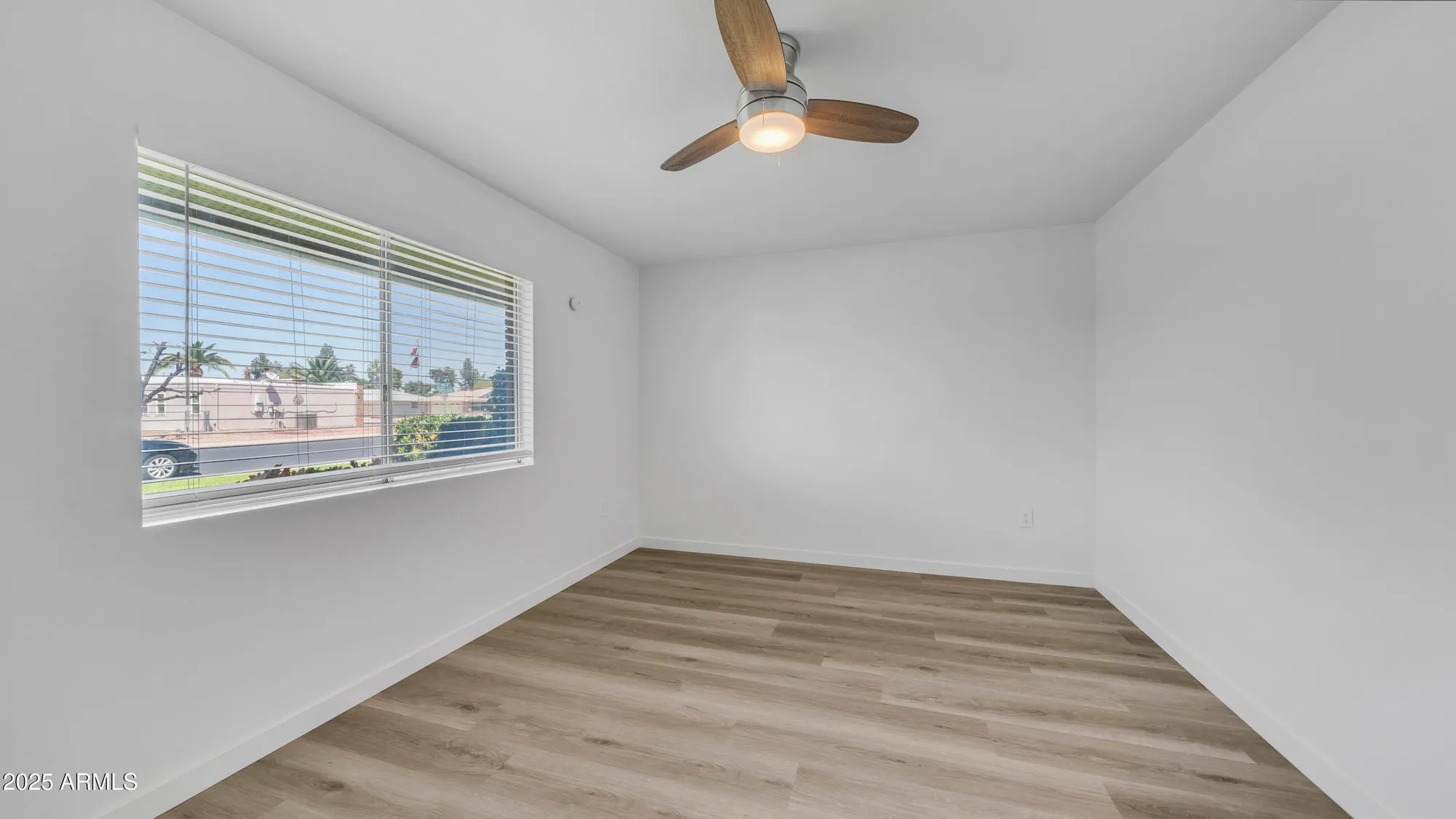 Property Slideshow image 17 of 31 | 9911 w pleasant valley rd, Sun City, AZ, 85351