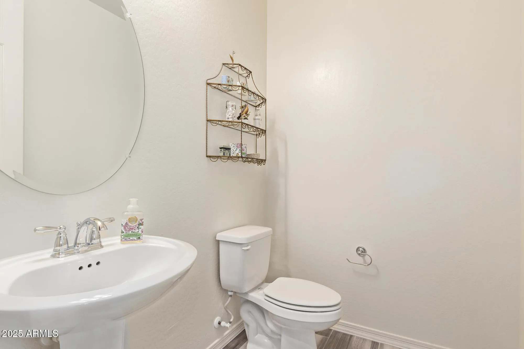 Property Slideshow image 7 of 37 | 10311 e trent ave, Mesa, AZ, 85212