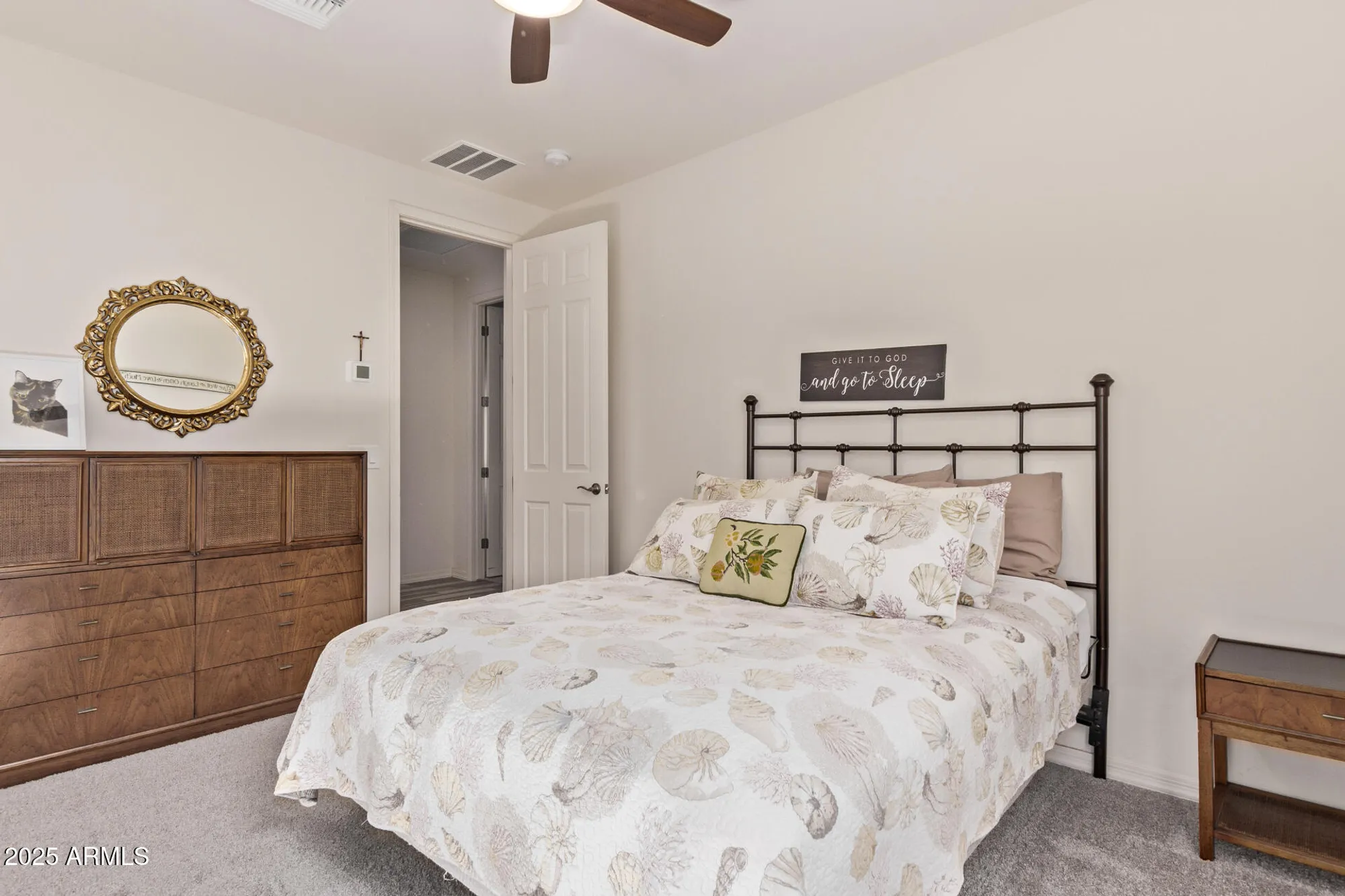 Property Slideshow image 15 of 37 | 10311 e trent ave, Mesa, AZ, 85212