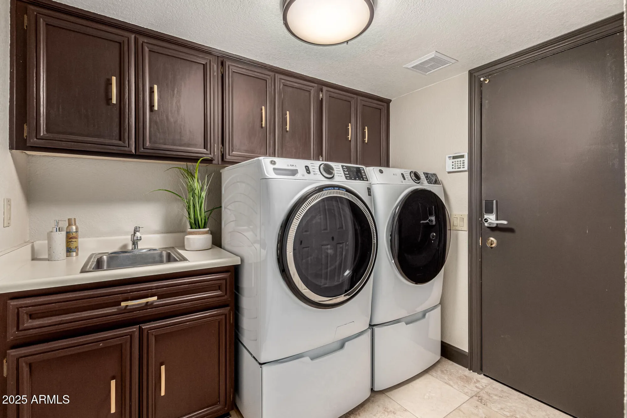 Property Slideshow image 35 of 44 | 10826 e navajo dr, Sun Lakes, AZ, 85248