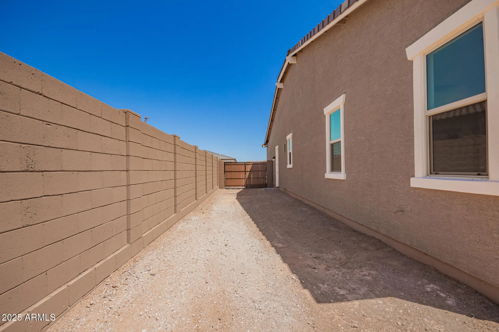 Property Slideshow image 20 of 49 | 24078 n 171st dr, Surprise, AZ, 85387
